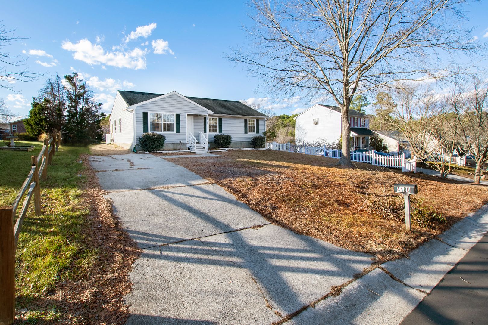 Adorable 3 Bedroom Ranch In Durham – photo 2