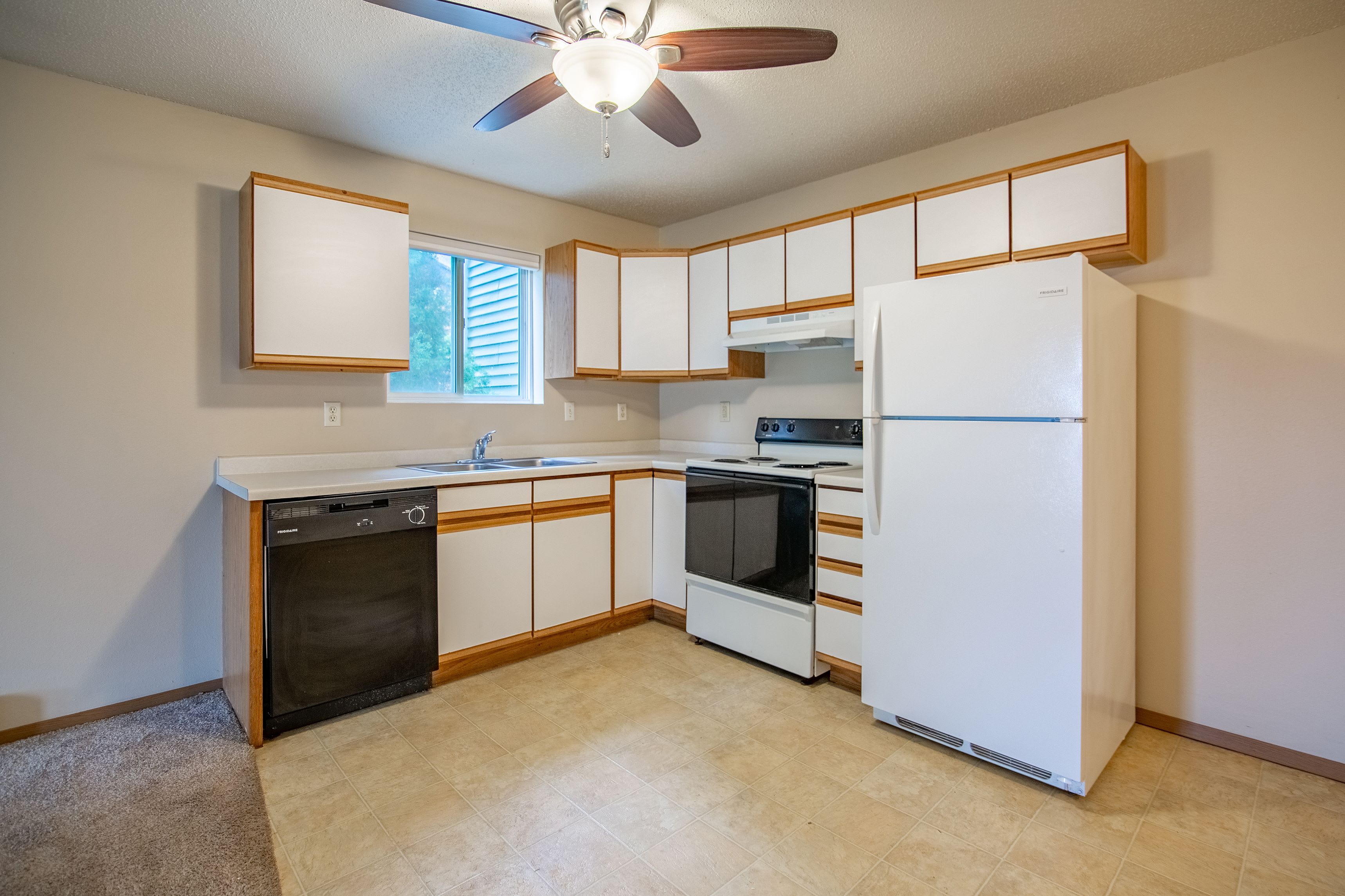 Turnpike Apartments – photo 4