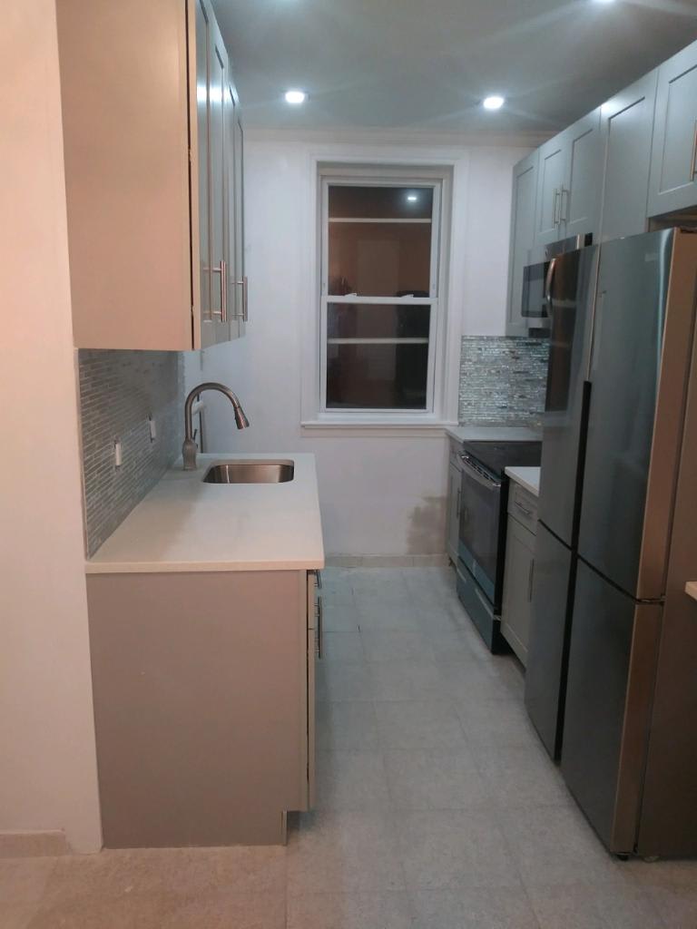 2154 East 8th Street1F – photo 2