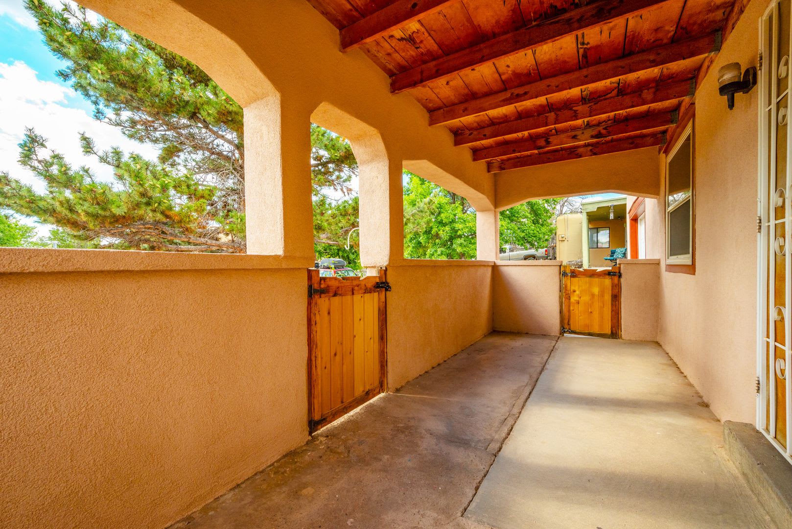 Newly Updated Single Level Home Available Now! – photo 4