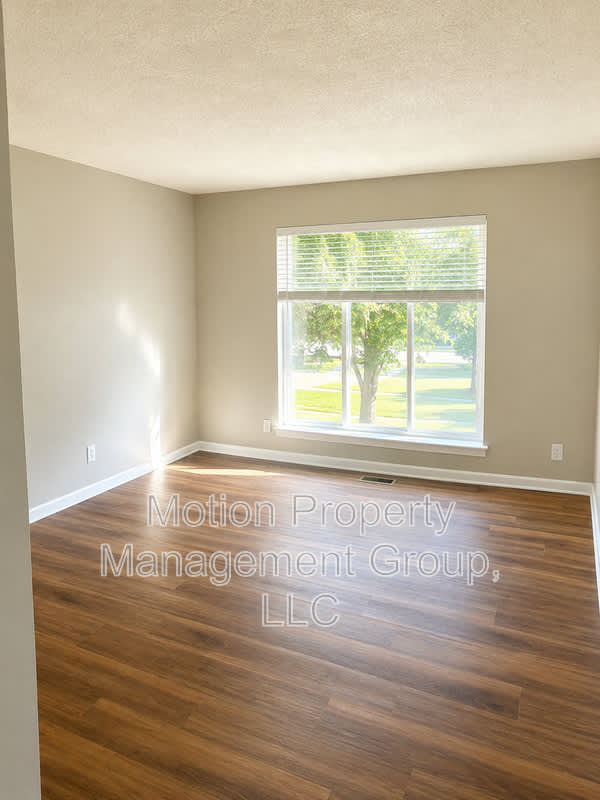 3343 Gleason Dr – photo 2