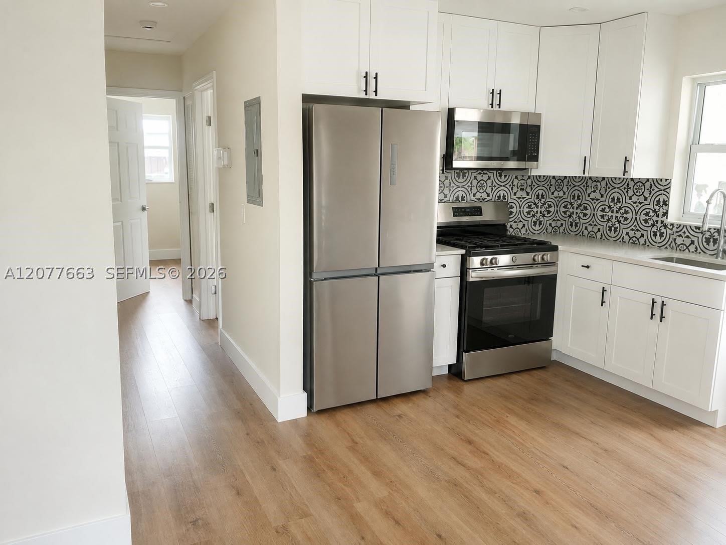 632 NW 19th St – photo 5