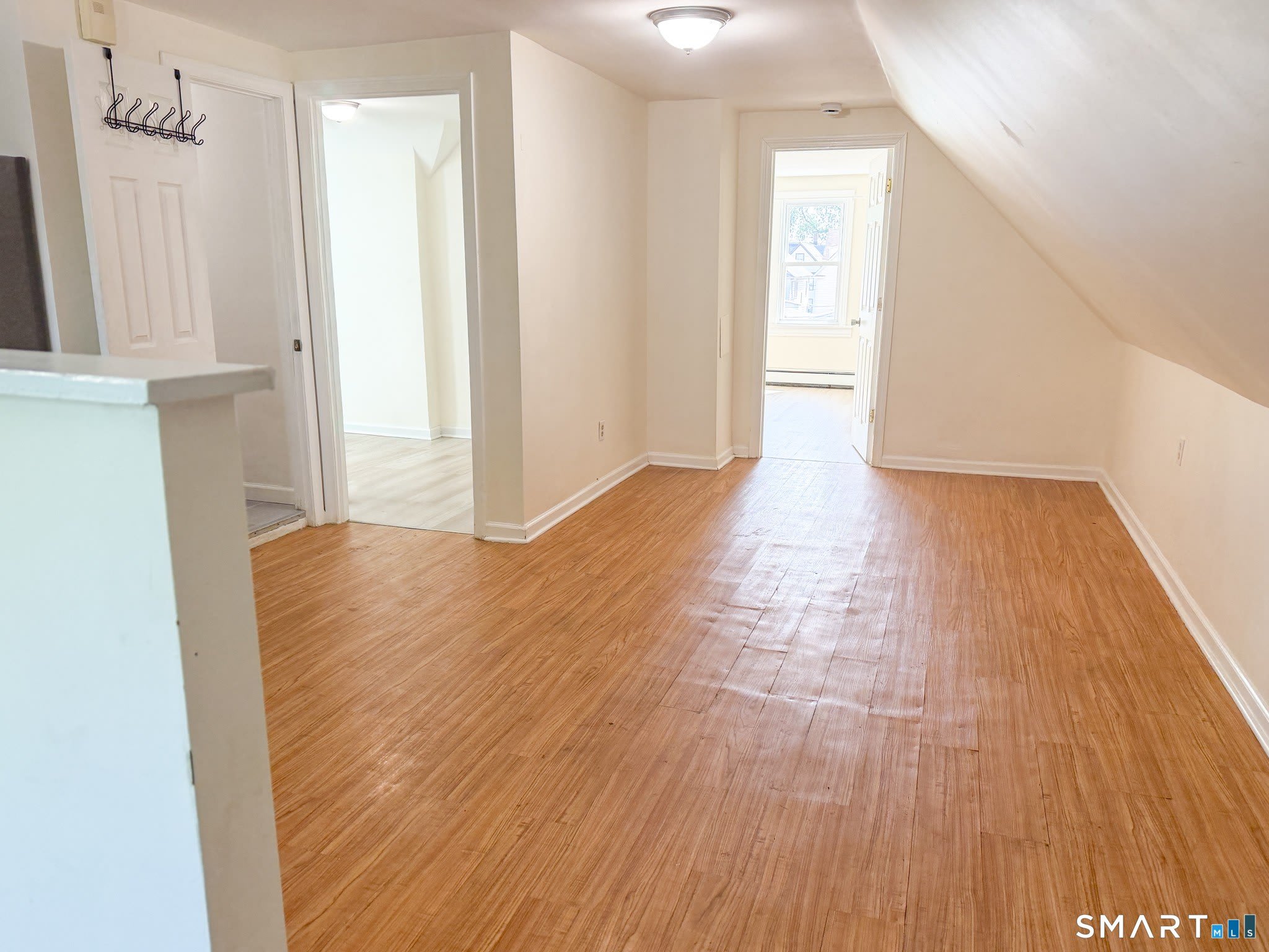 1004 Hancock Avenue – photo 4