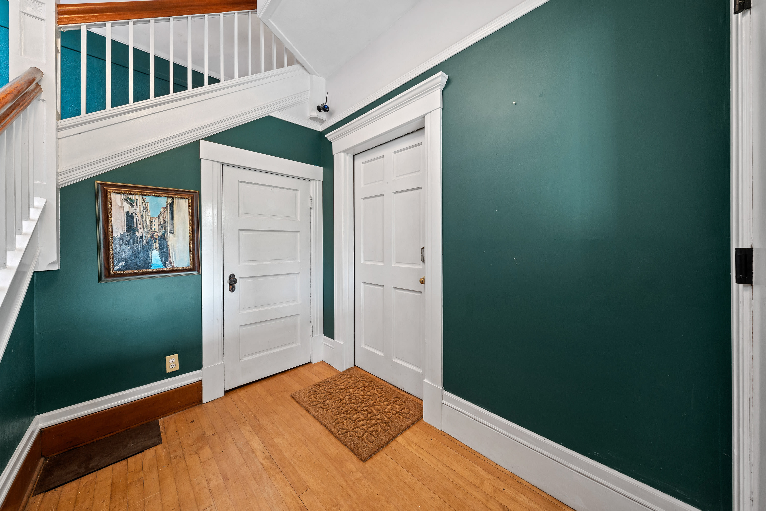 511 South G St. – photo 3