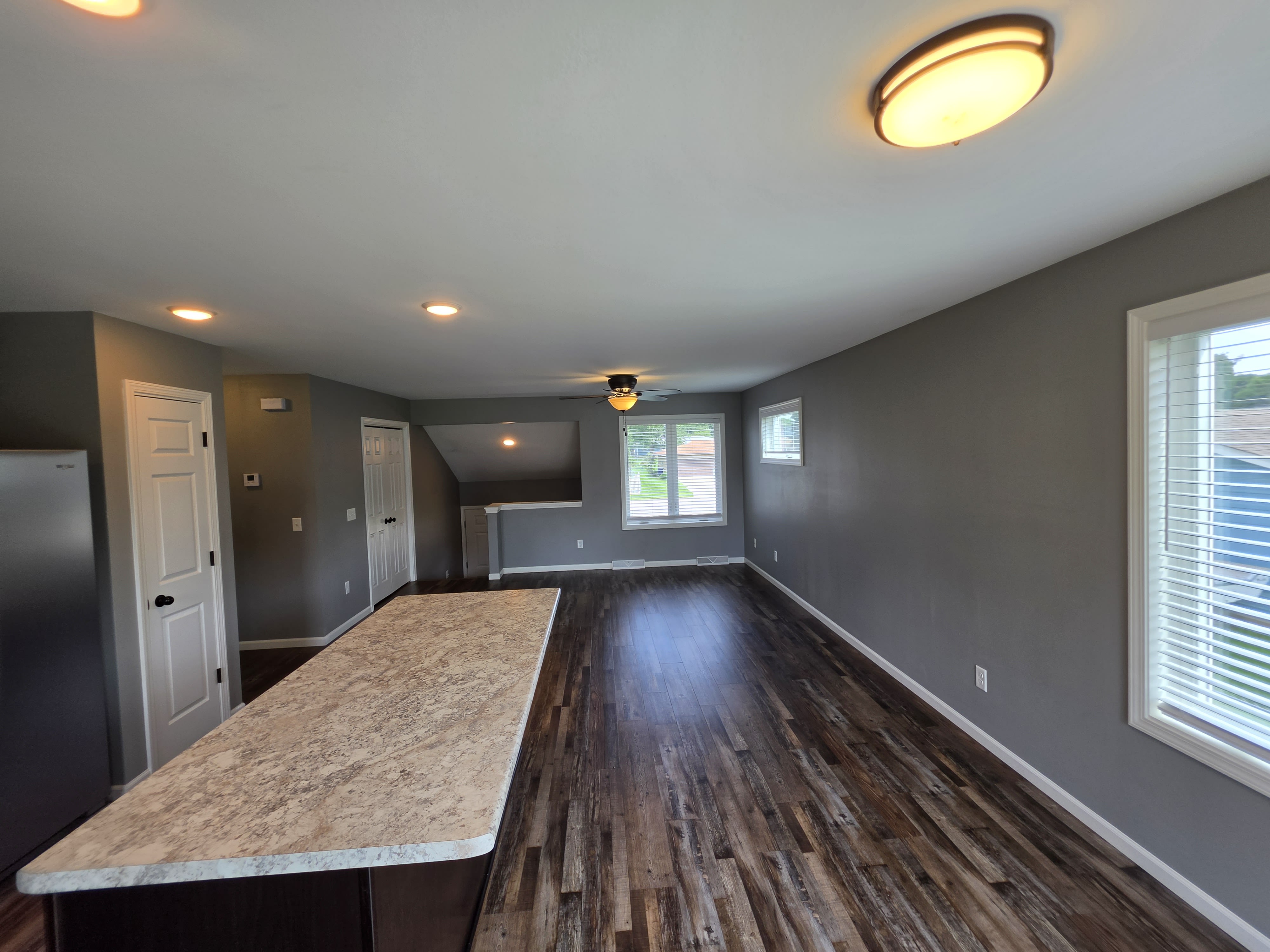 2721 Kellogg Avenue – photo 5