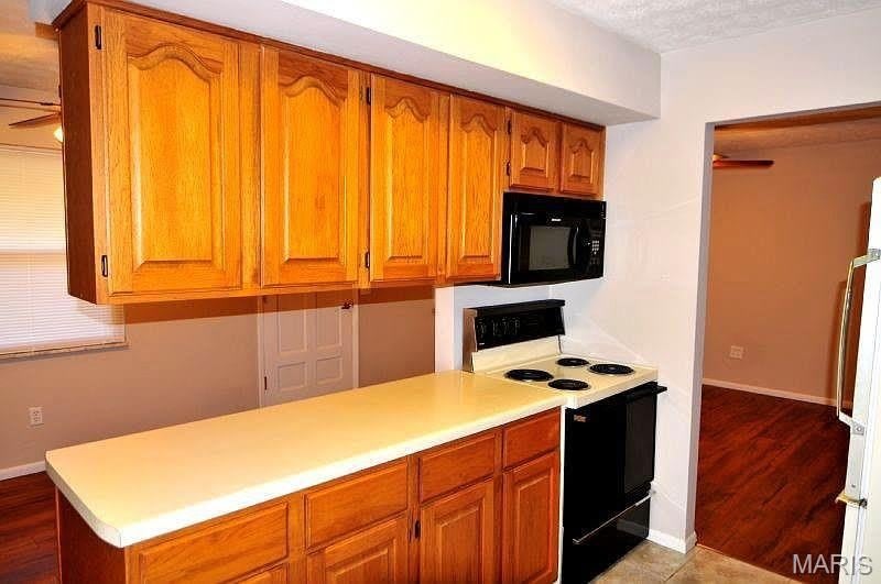 524 Phillipena Street – photo 3