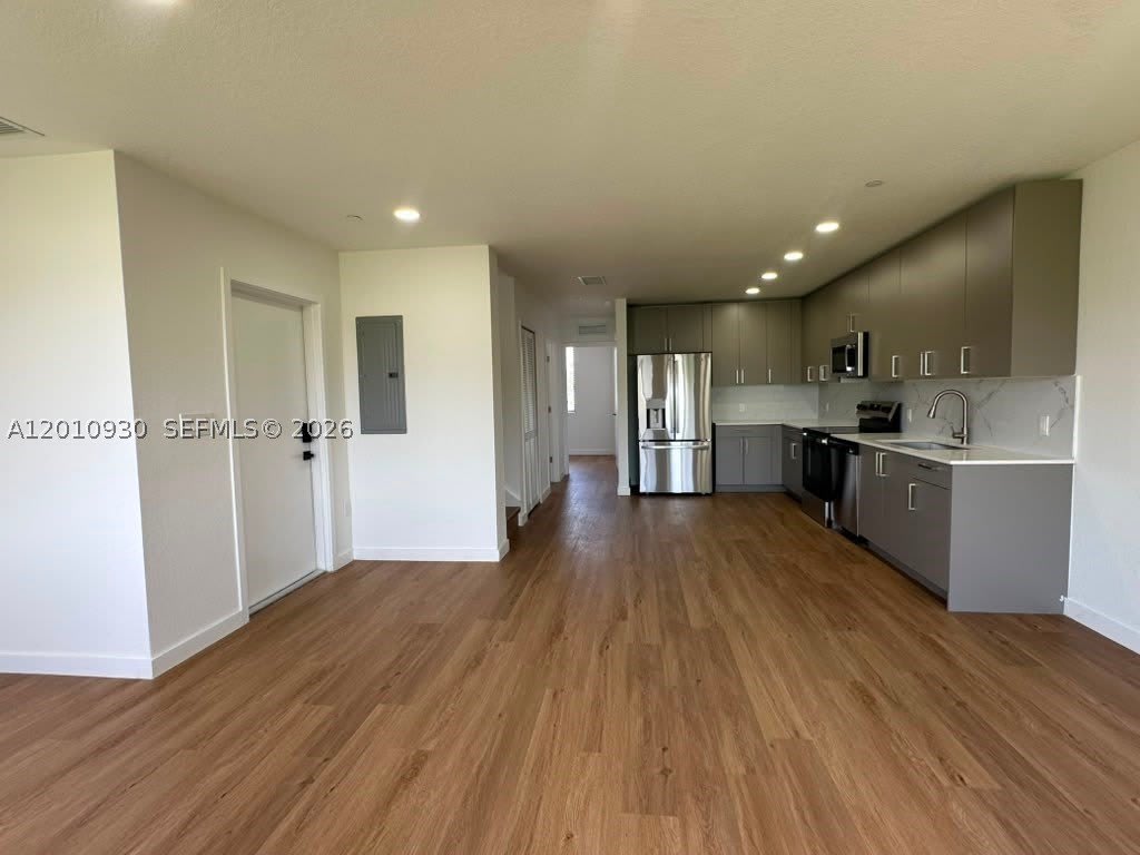 19440 SW 125th AVE – photo 3