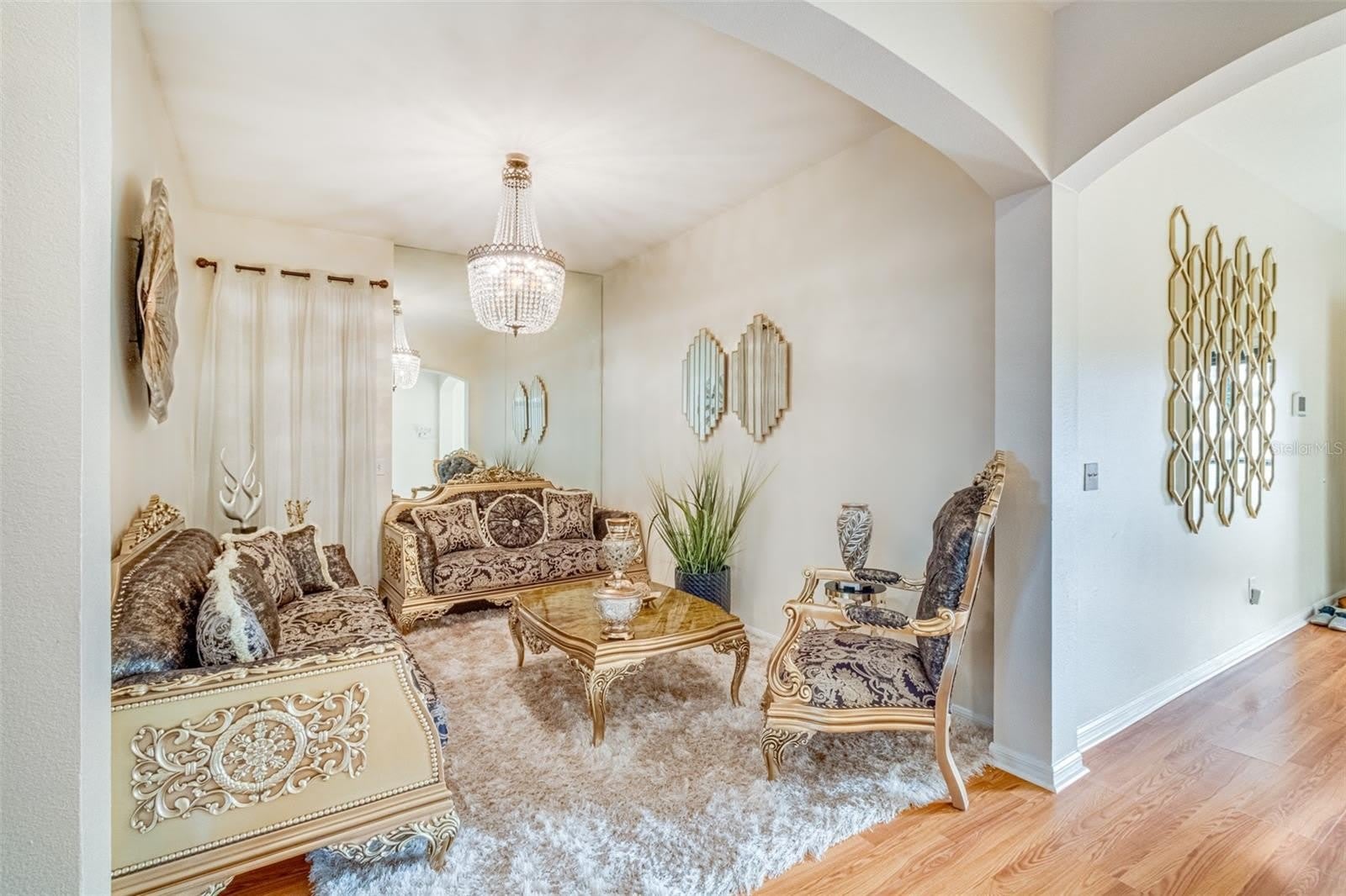 763 STAR POINTE Drive – photo 5