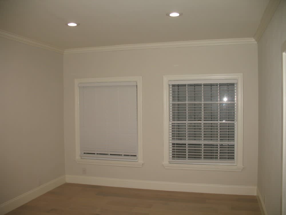 375 Grand Ave – photo 2