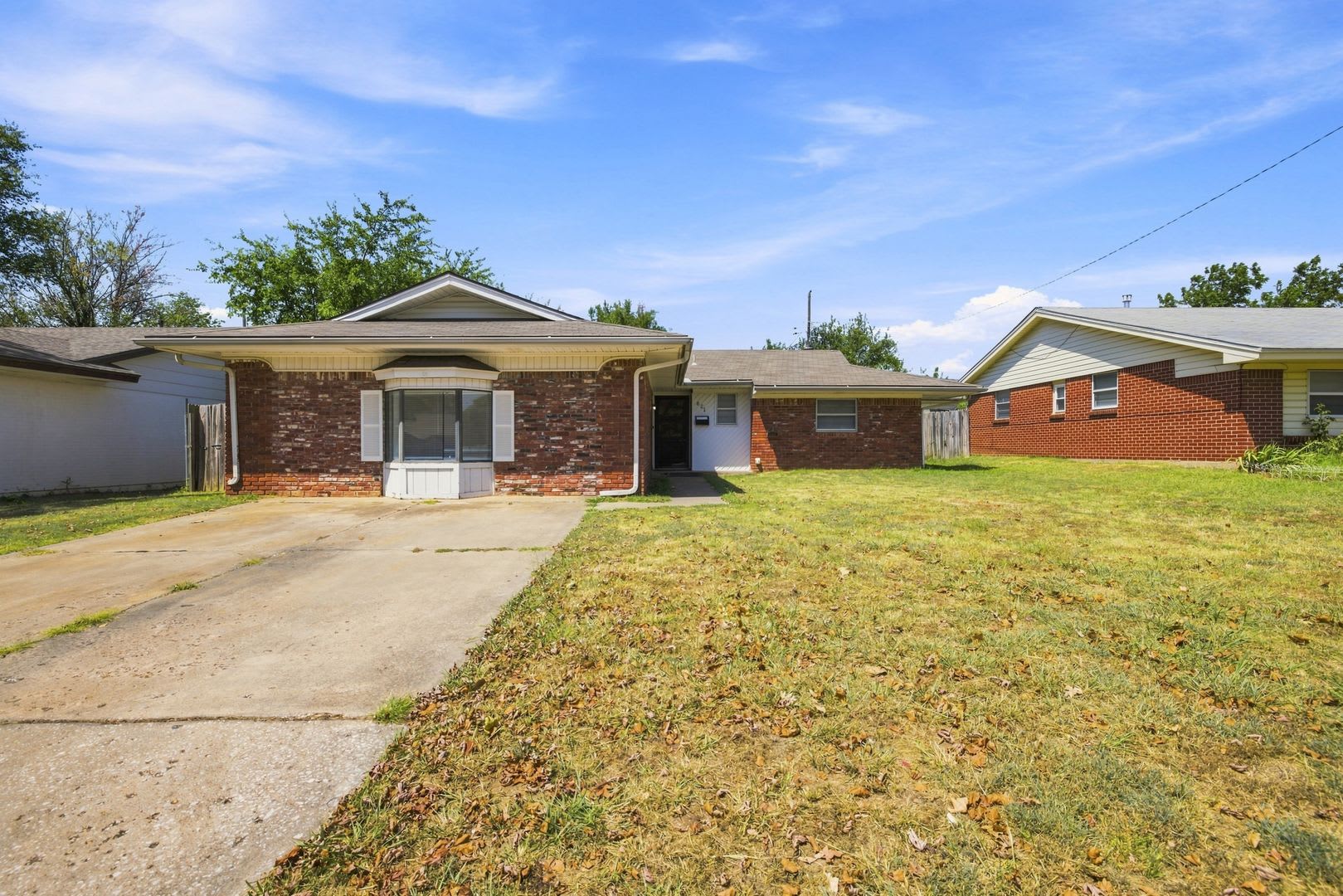 3 Bedroom 2 Bathroom – photo 1