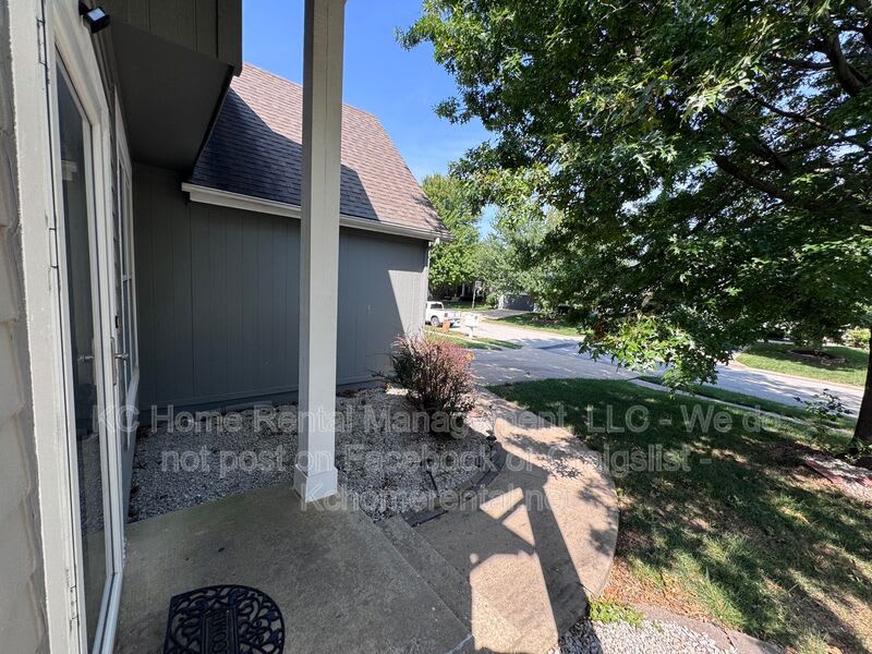 2619 West Centre St. – photo 5