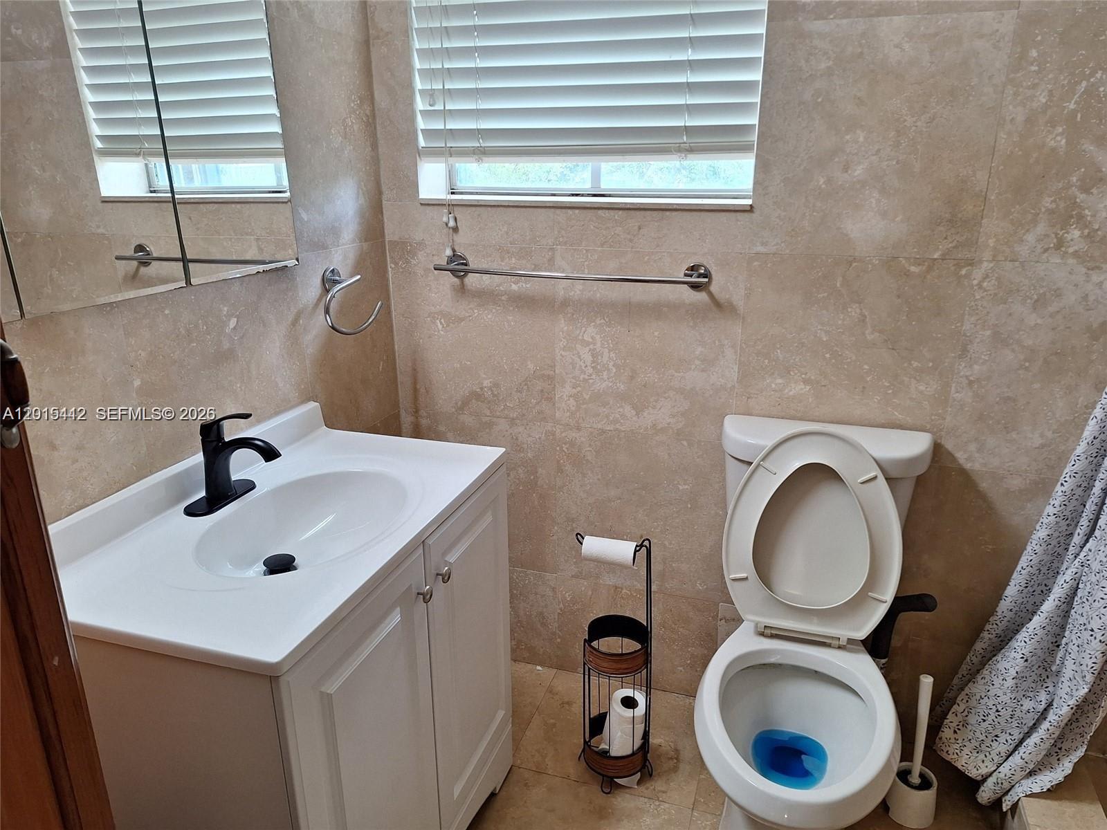 2199 Northeast 182nd Street – photo 4