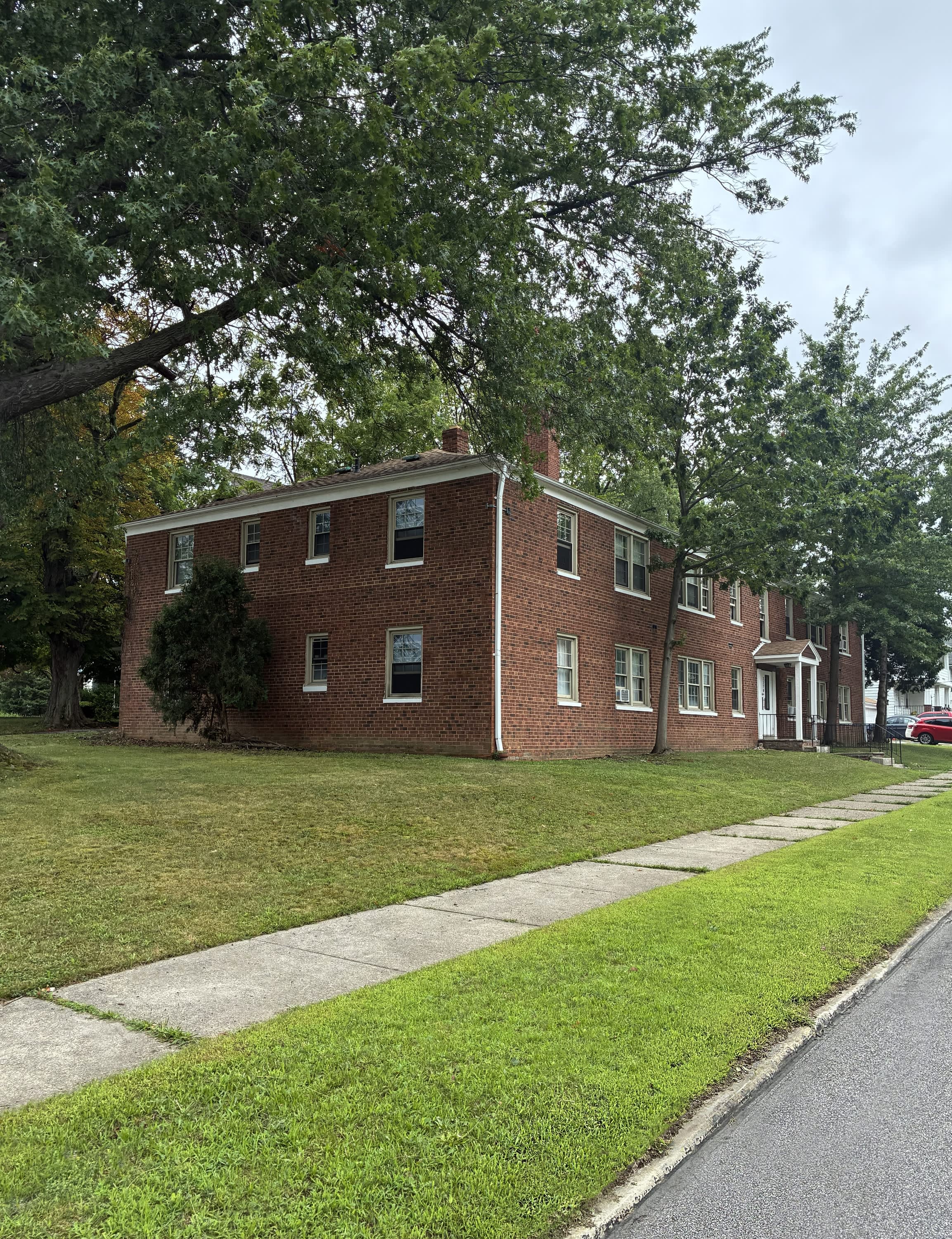 2270 Noble Road – photo 5