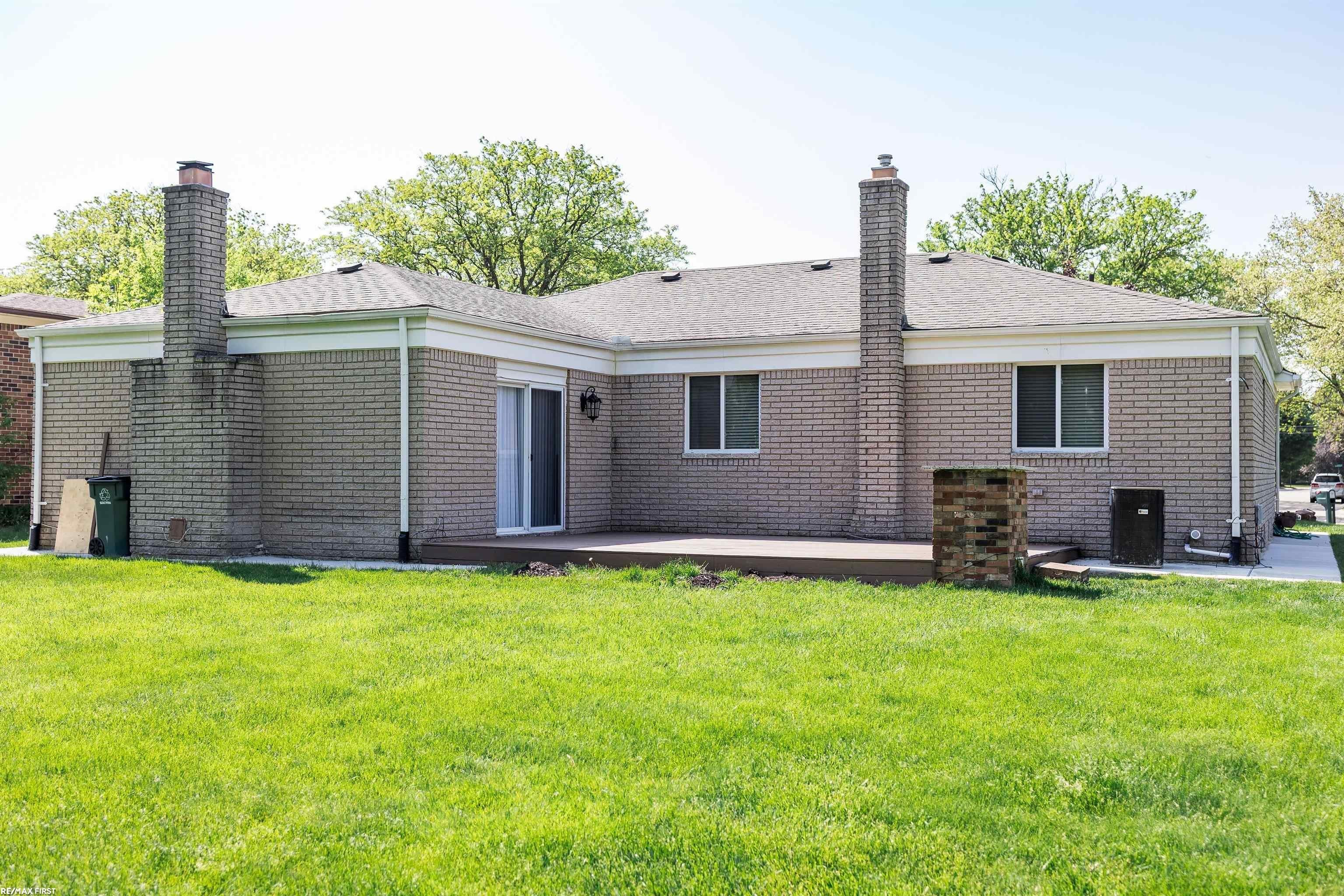5043 Tyler Drive – photo 5