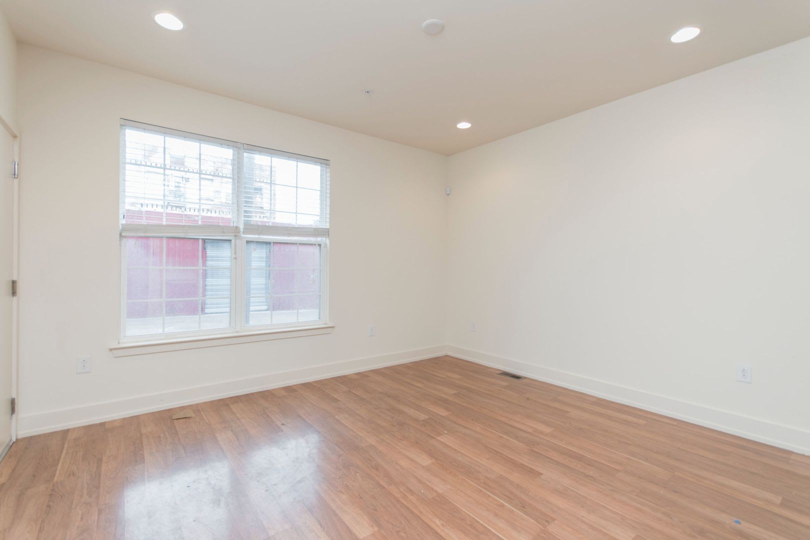 1904 N Marshall St – photo 3