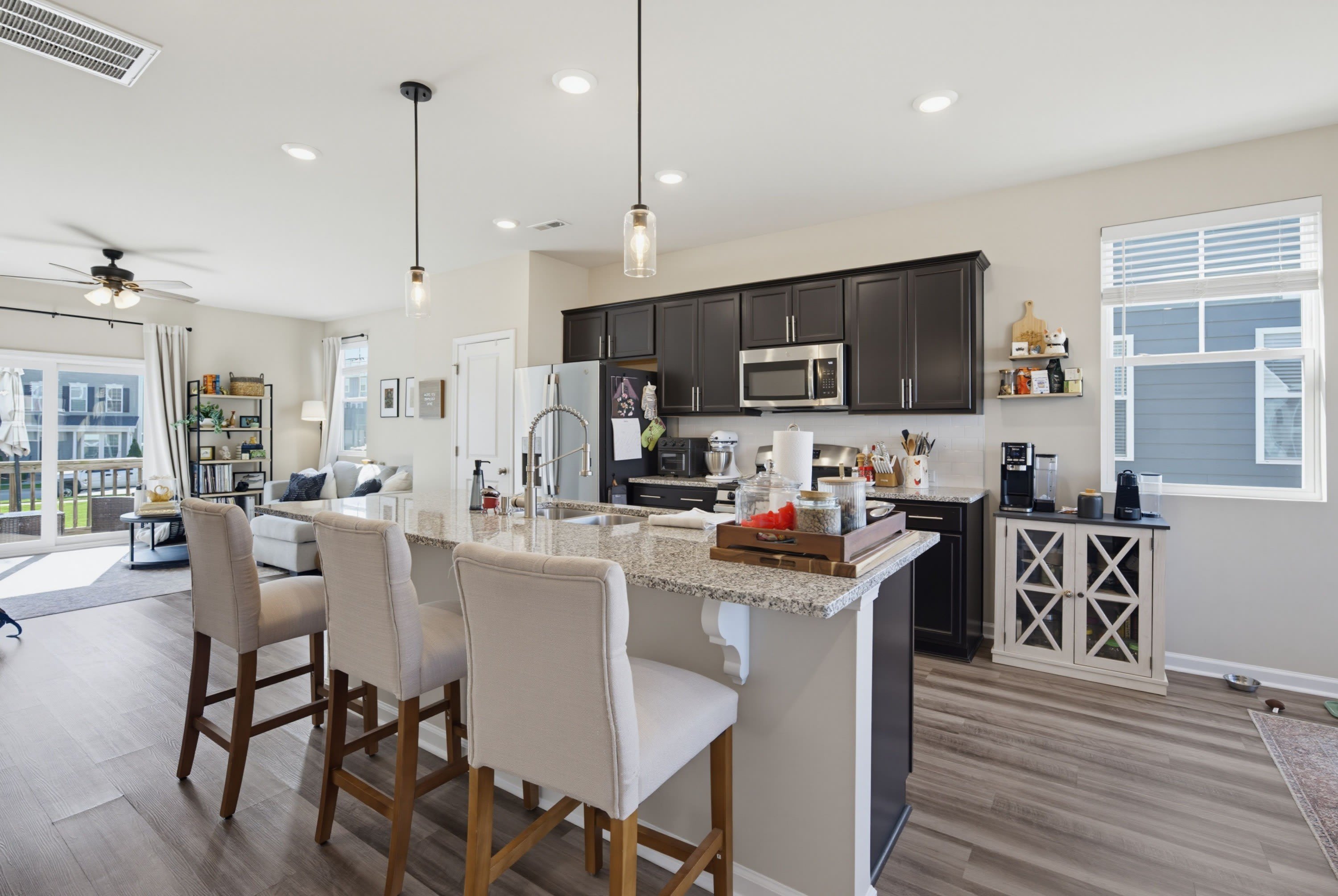 5933 Illuminate Avenue – photo 4