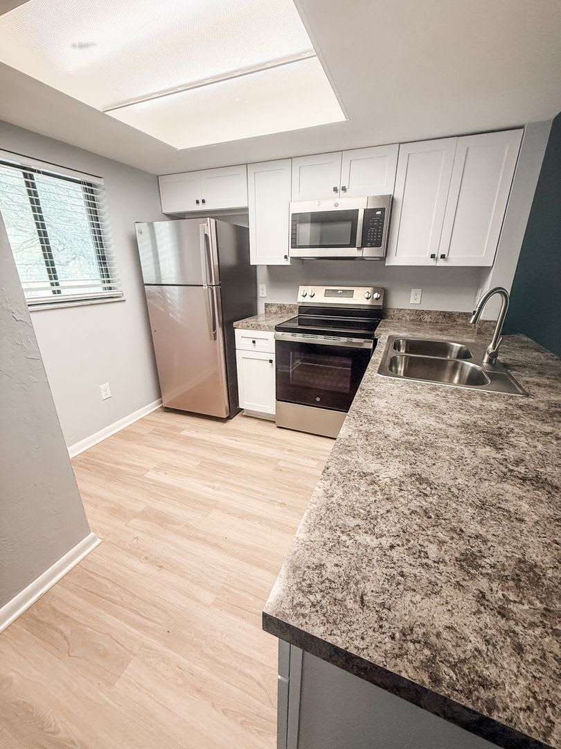 4431 Holly Tree Road – photo 1