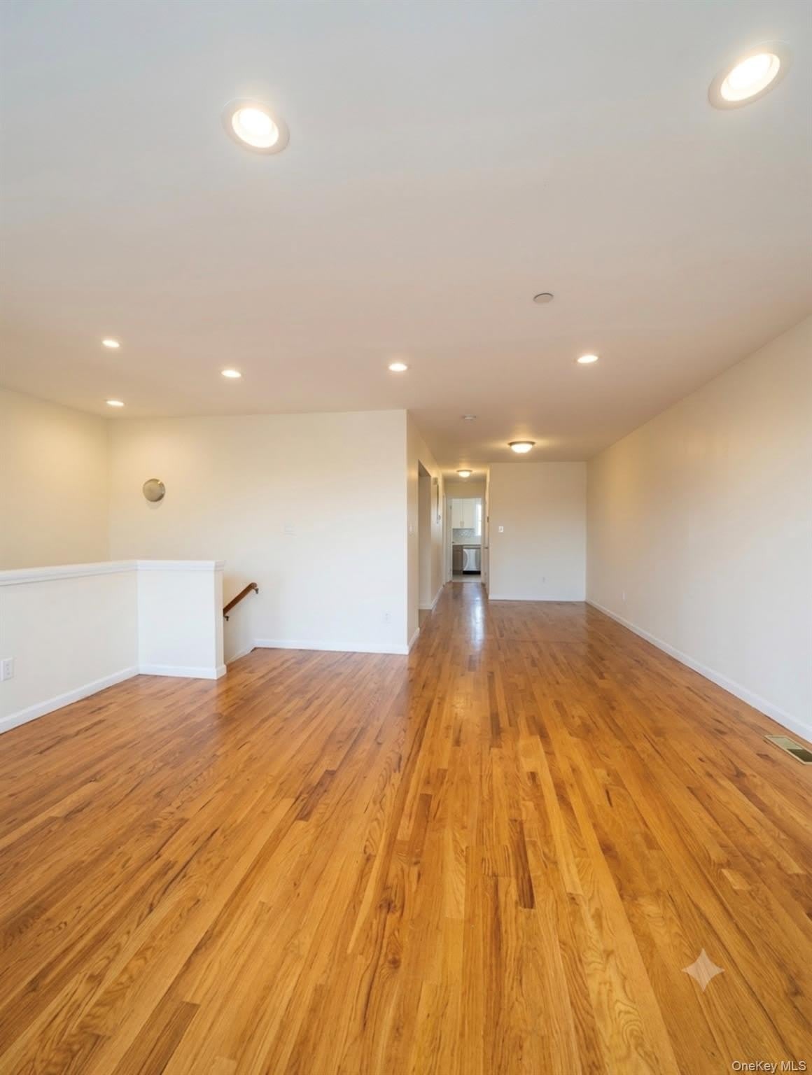 923 Euclid Avenue – photo 3