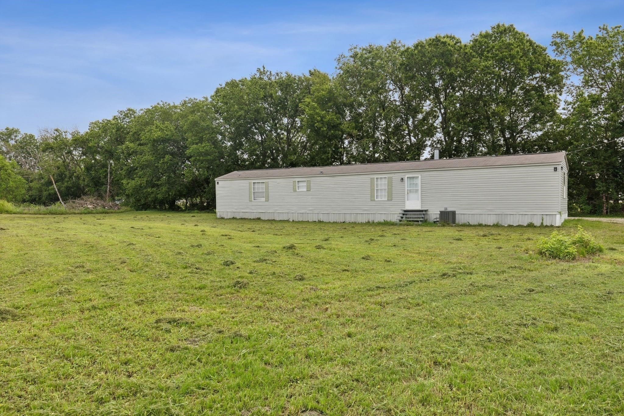 1946 County Road 2290 – photo 2