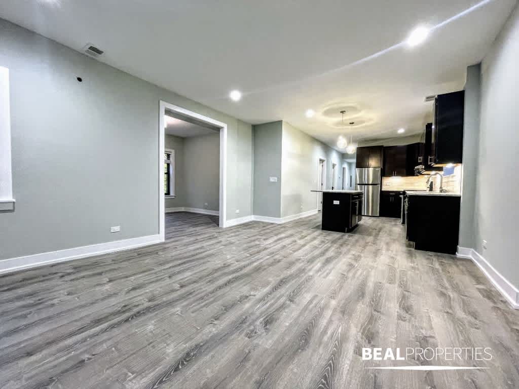 1144 Maple Ave – photo 4