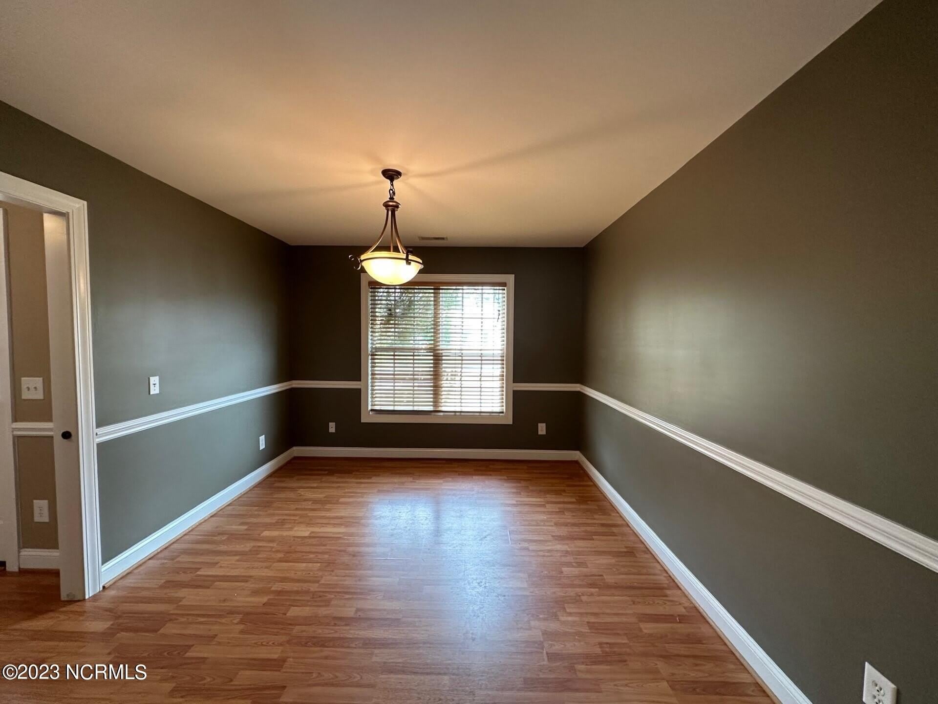 2533 Saddleback Drive – photo 5