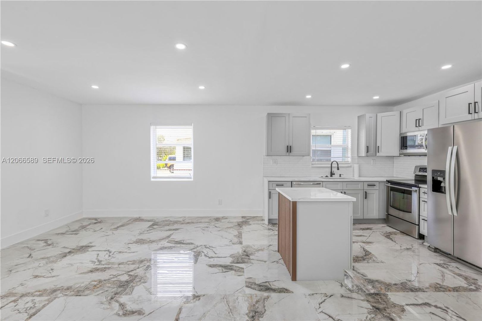 809 SW 17th Street 1, Fort Lauderdale, FL 33315 – photo 2