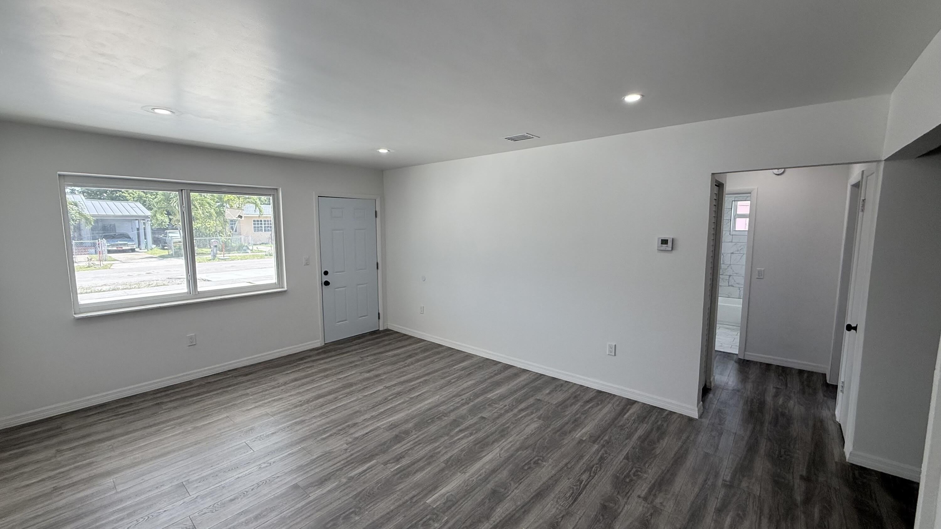 1063 NW 108th Terrace – photo 4