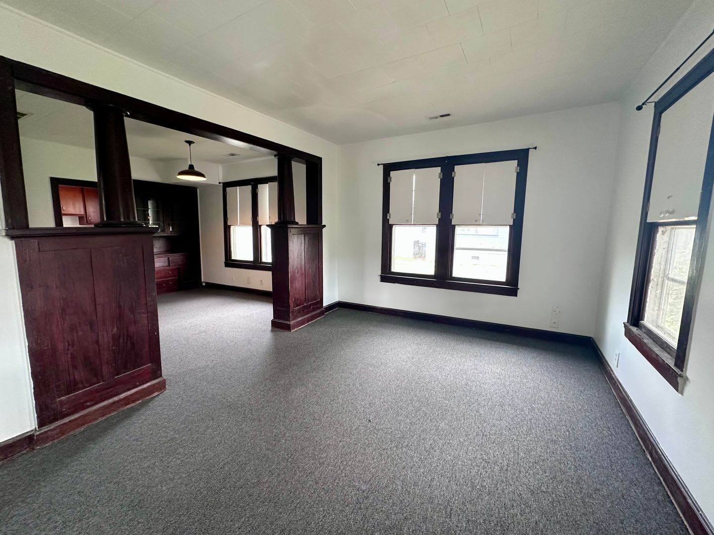 Updated 4 Bed House With Fenced Yard In Efland – photo 3