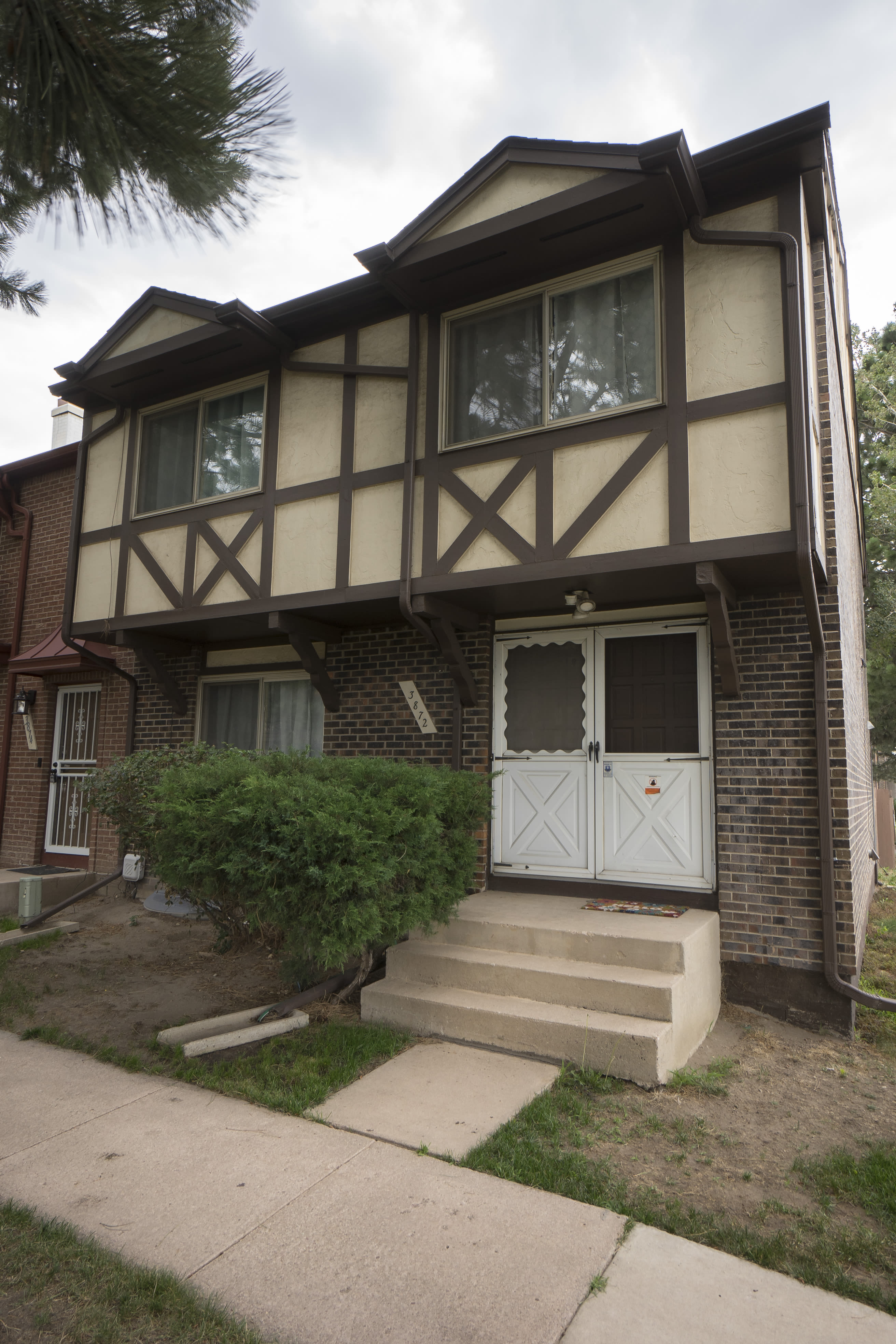 3872 Constitution Avenue – photo 1