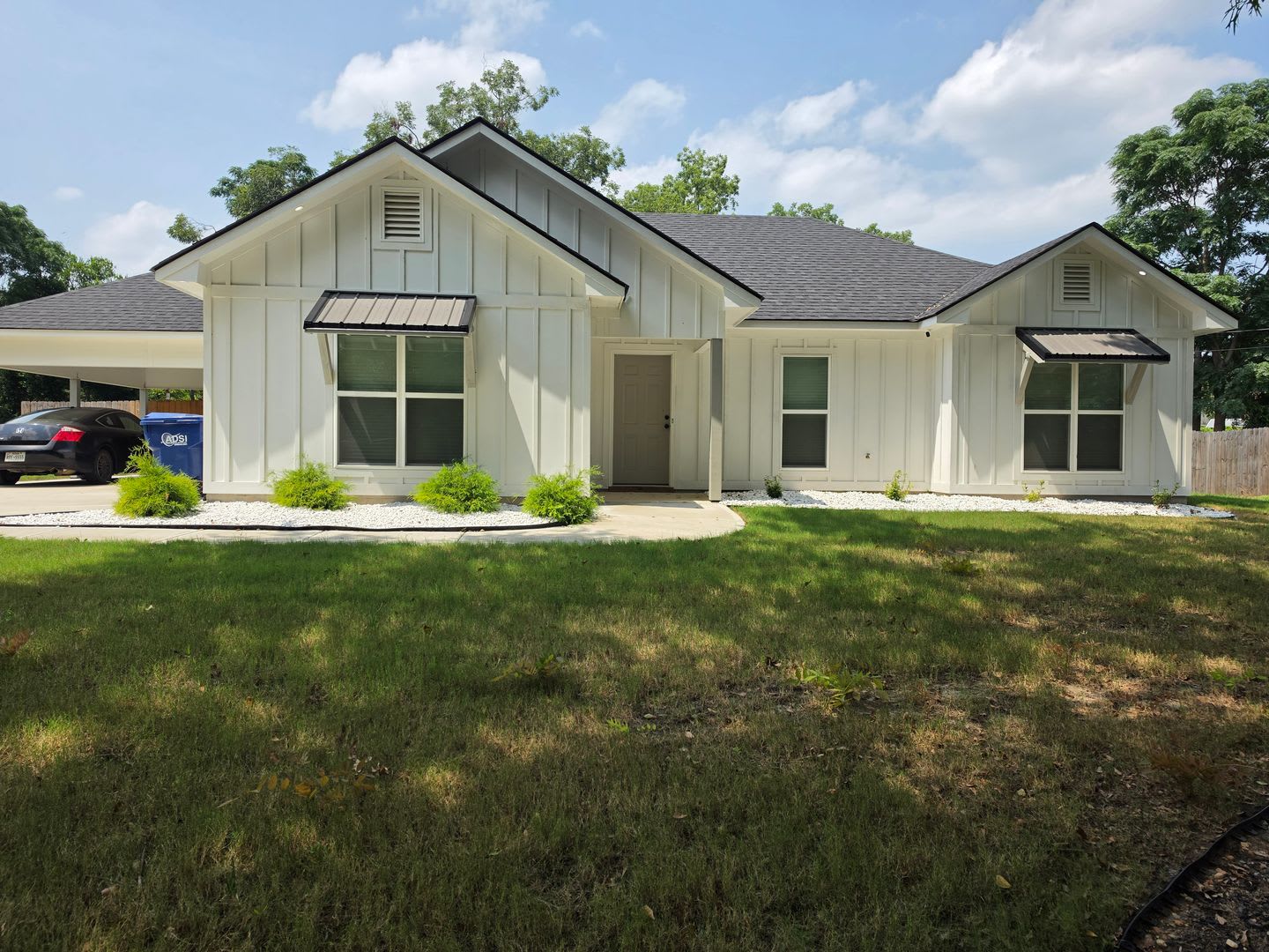 Charming New Build!!! – photo 1