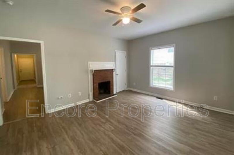 1006 Parker Street – photo 2