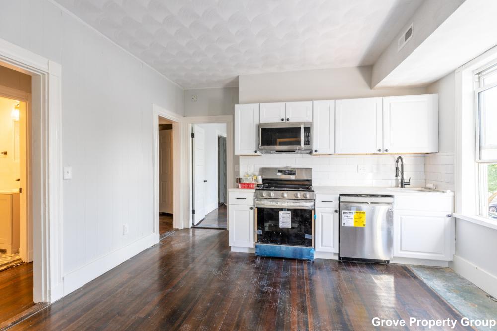 205-207 L street – photo 2