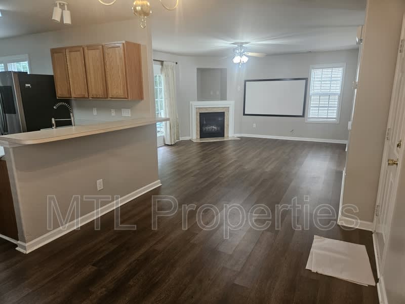2604 Cochrane Drive – photo 4