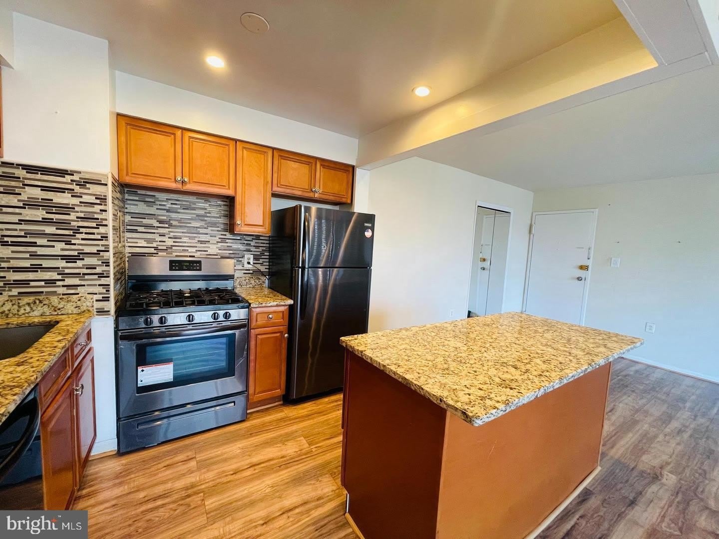4360 IVYMOUNT Court – photo 5