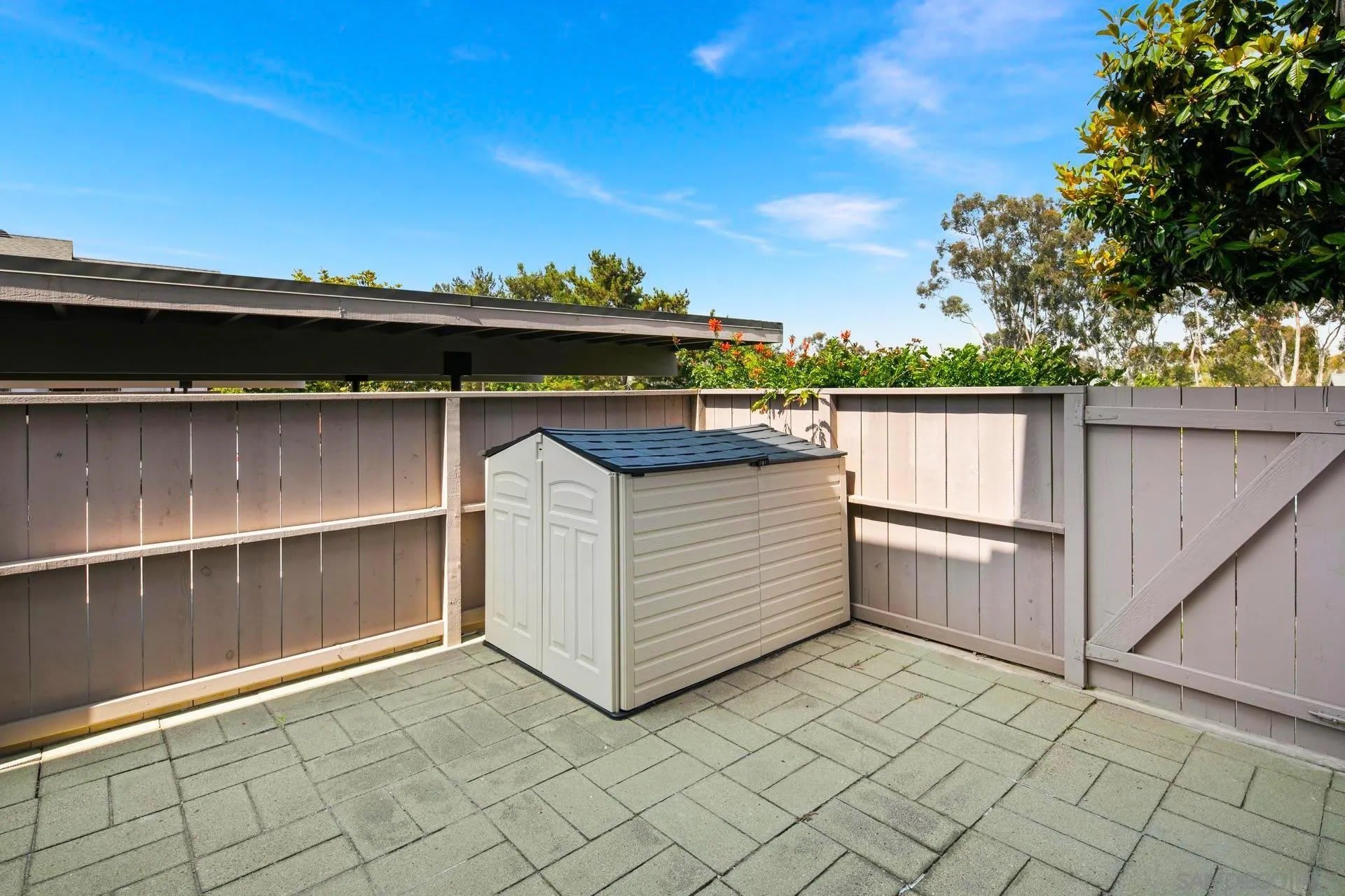 9677 Easter Way – photo 5