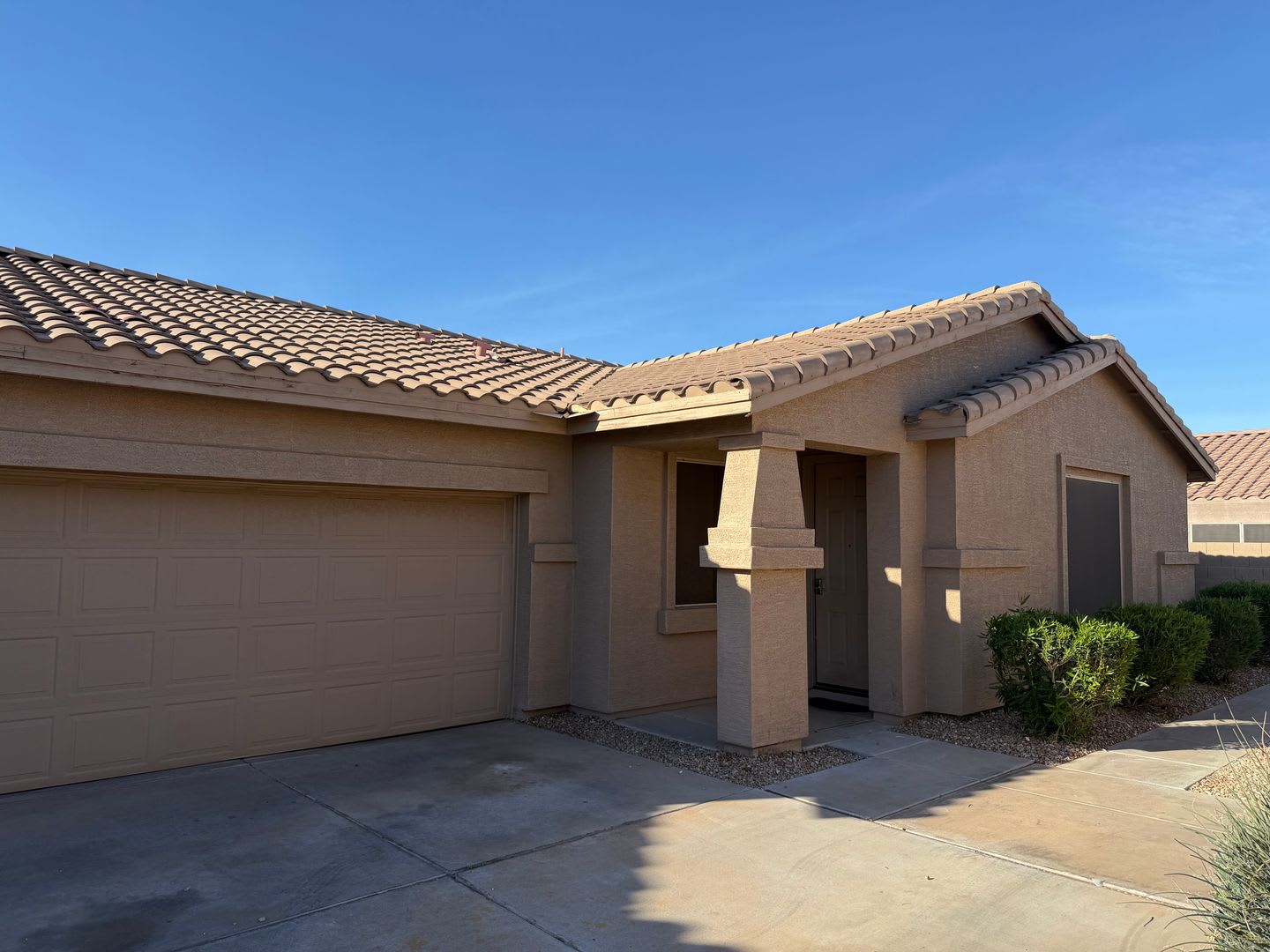 East Mesa Gated Community With Pool And Hot Tub – photo 1