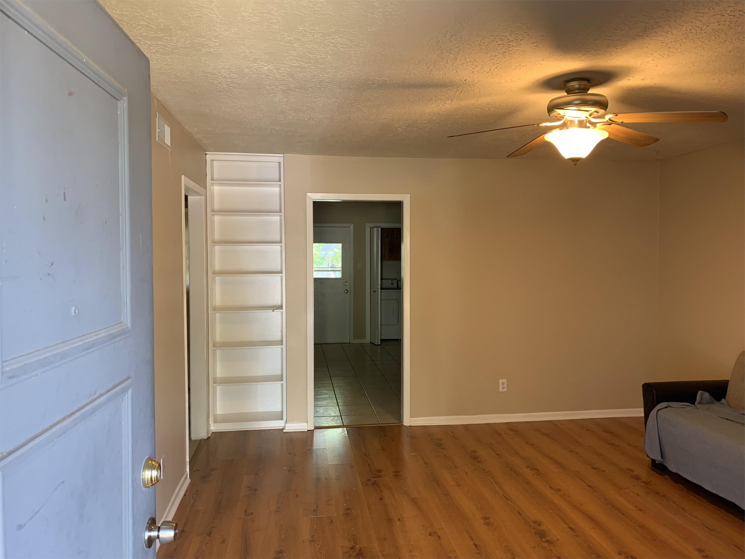 208-210 Yale Ct – photo 4