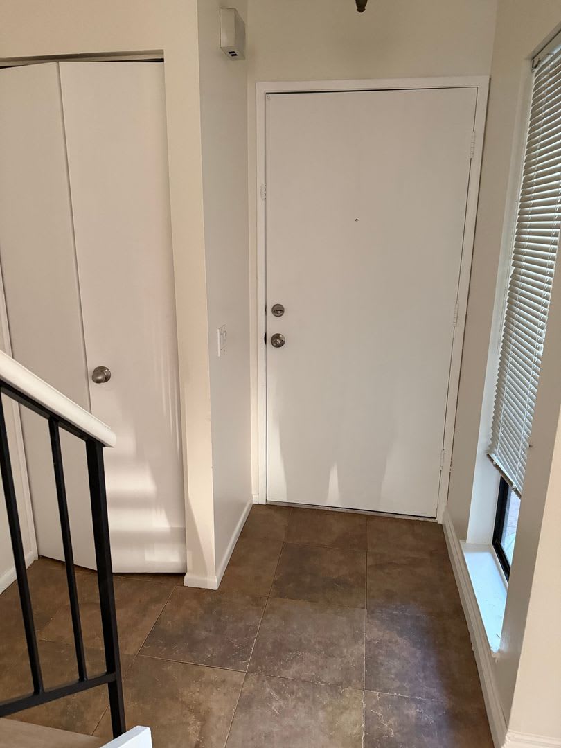 An Agoura Hills condo – photo 5
