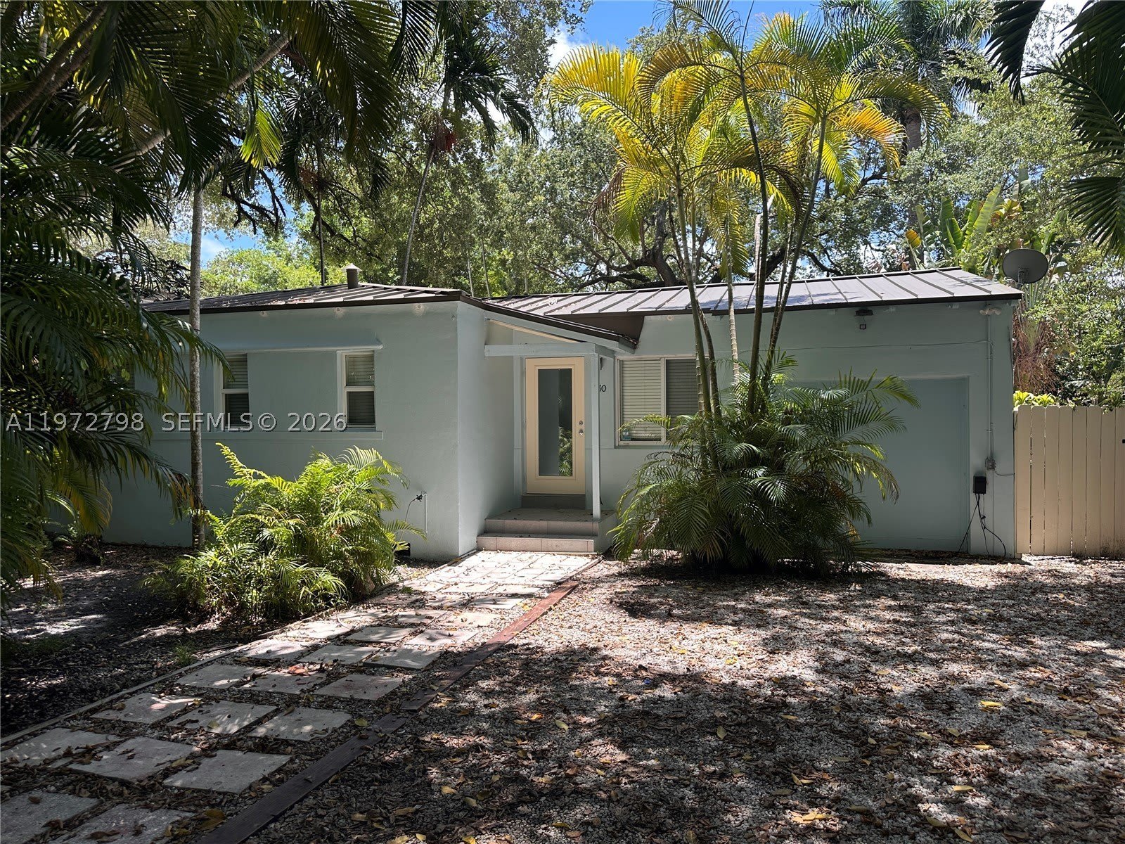 330 Ne 86 St – photo 1