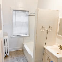 1625 Ridge Avenue – photo 2