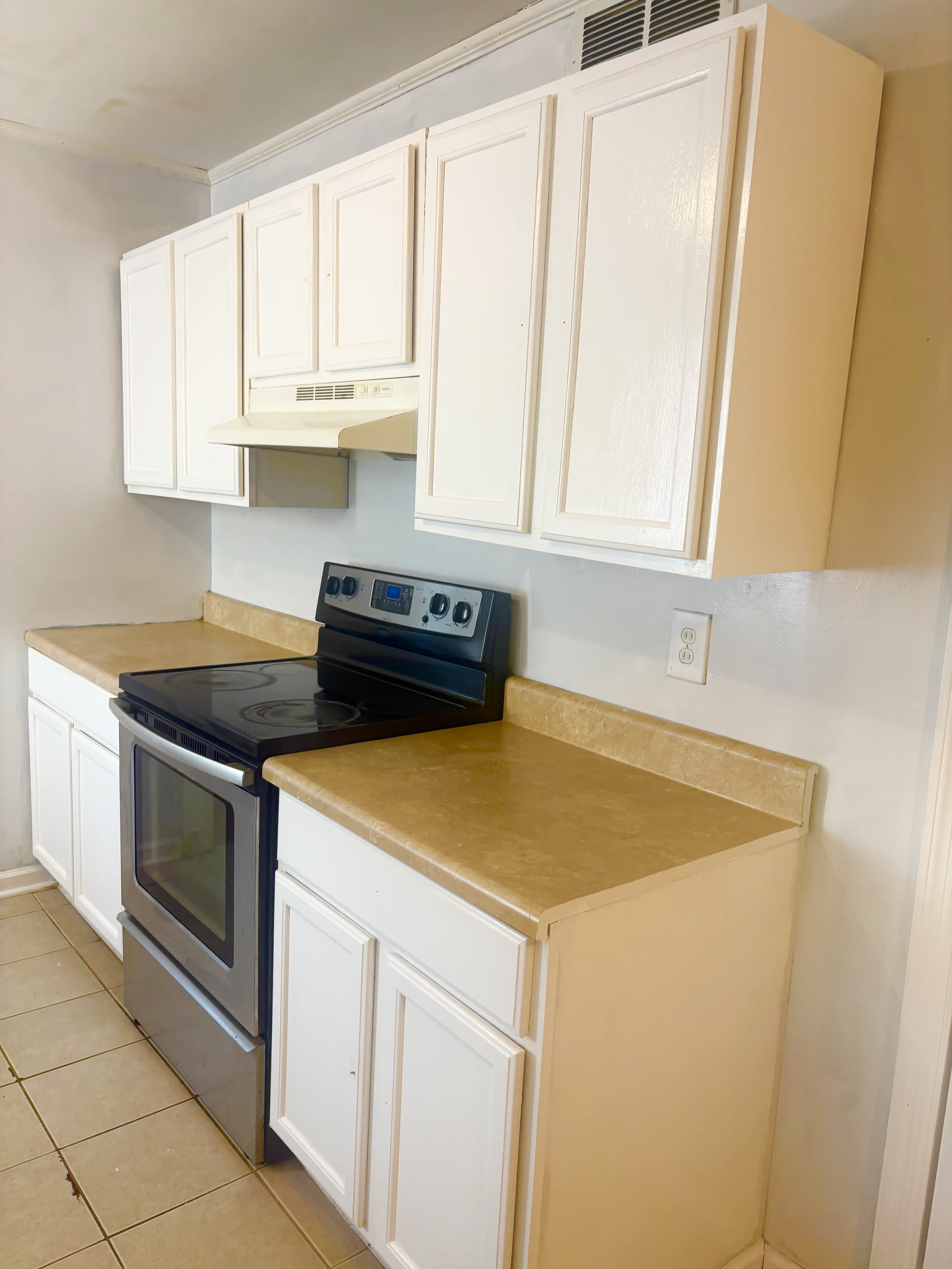 2564 Richmond Hill Rd – photo 1