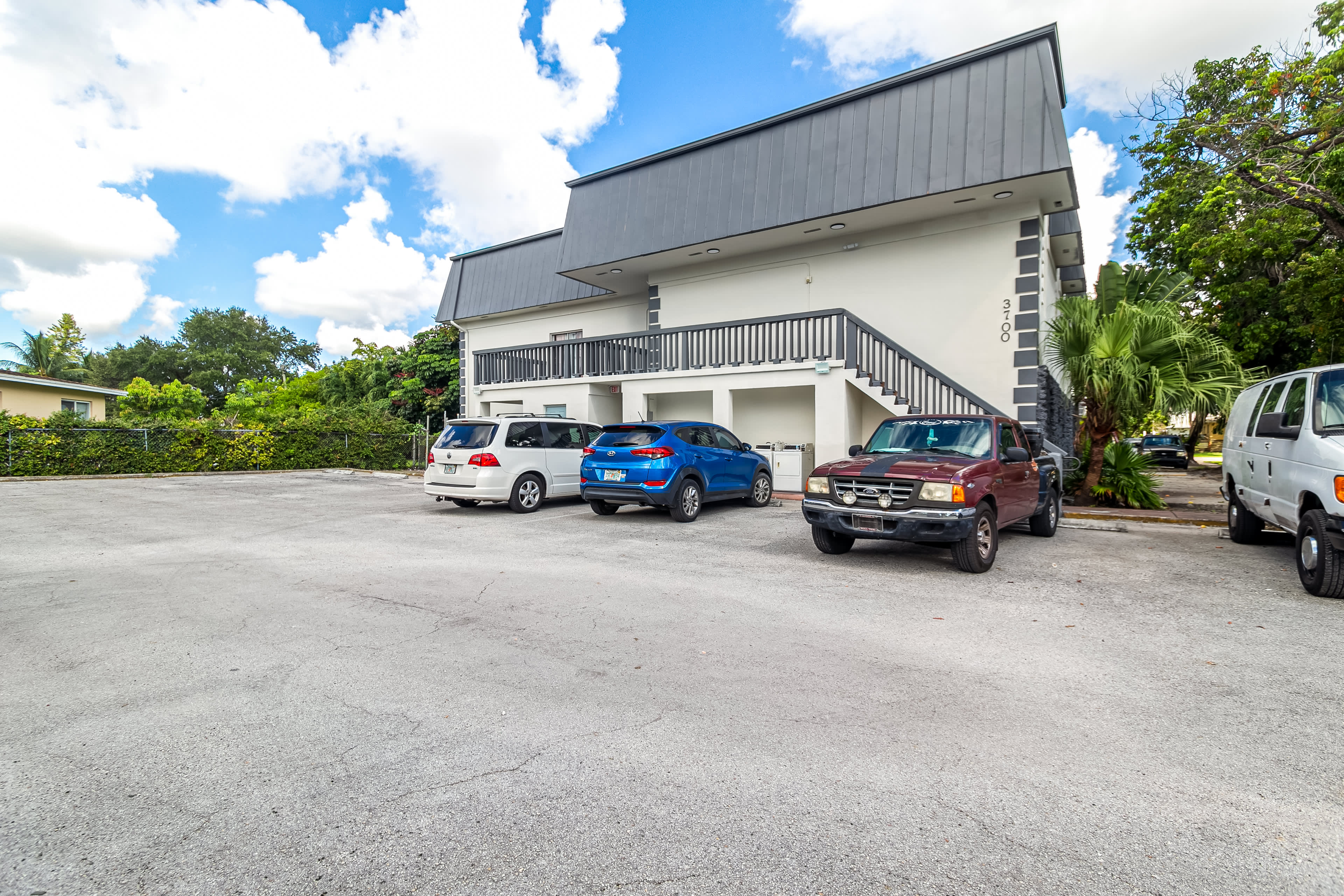 3700 Nw 58th Ave – photo 4