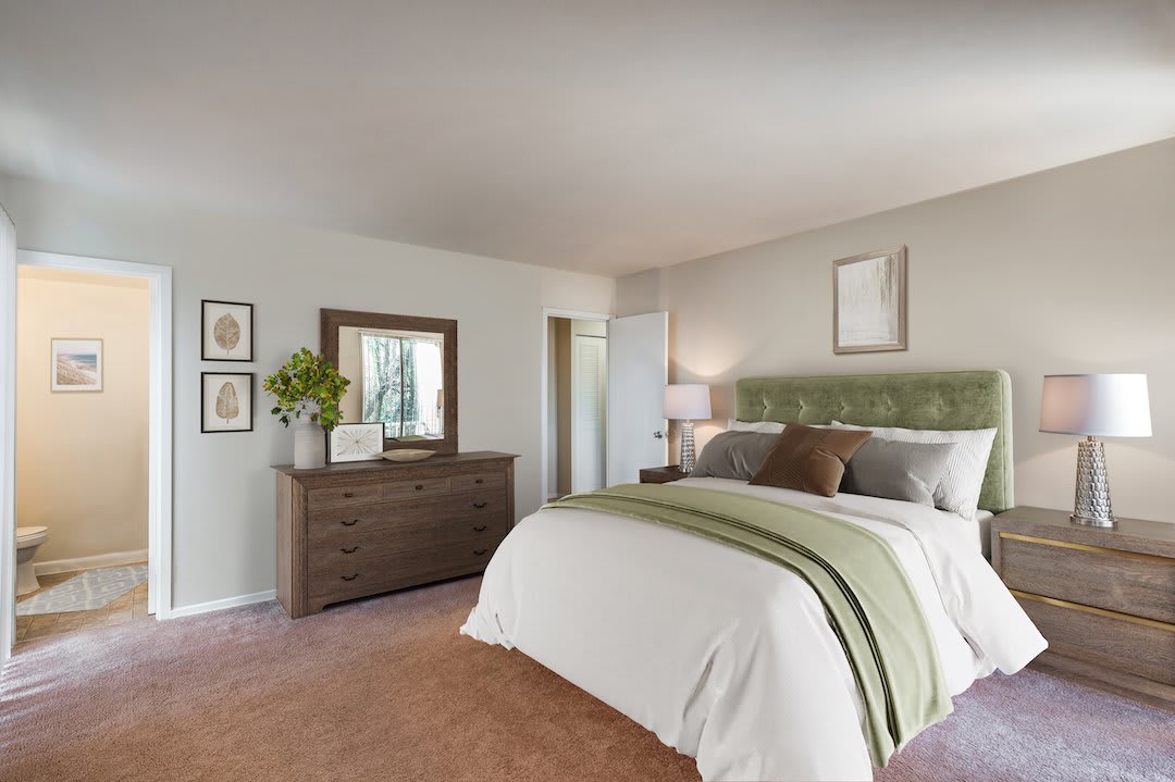 Carriage Hill Apartments – photo 2
