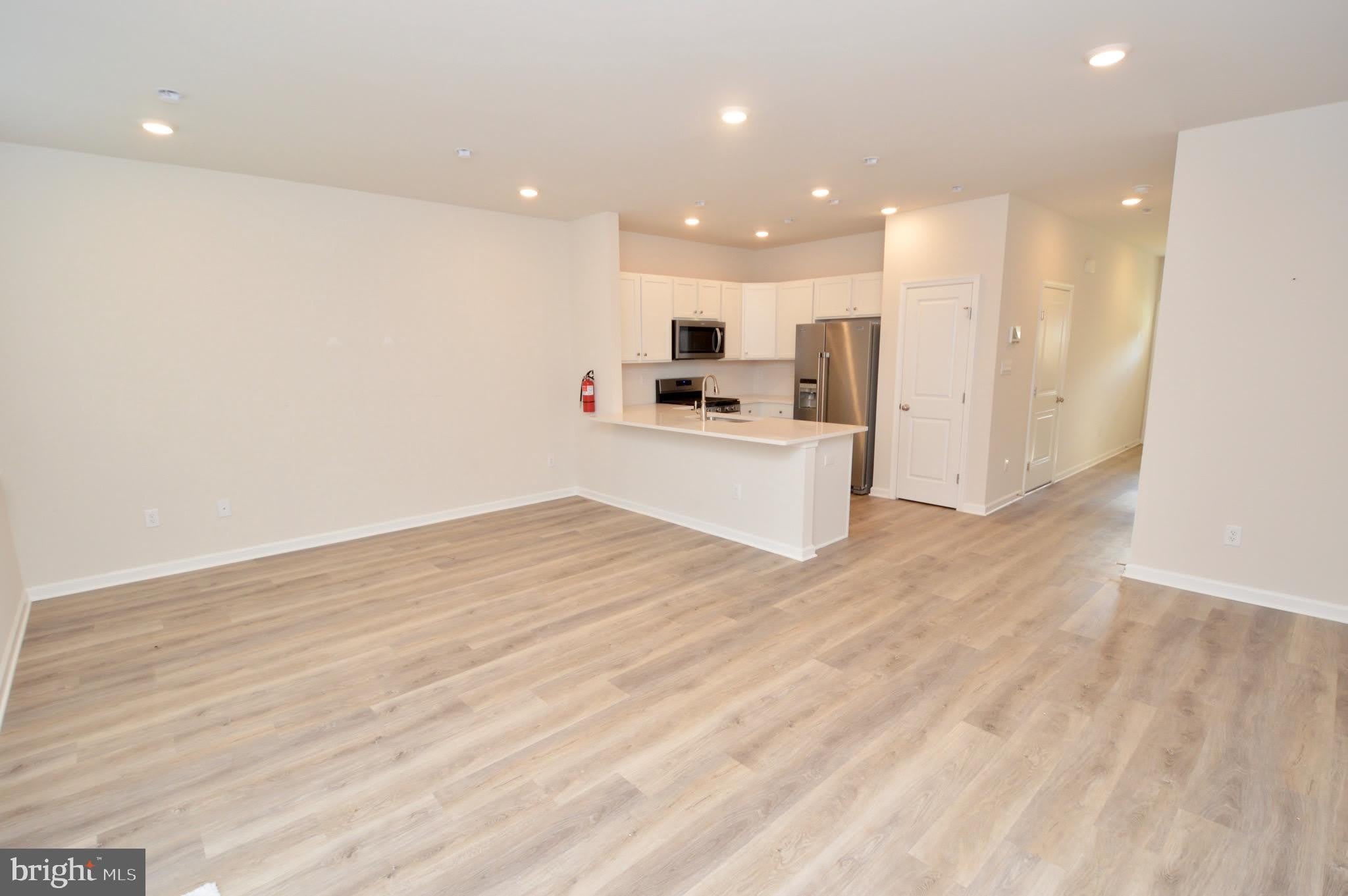 78 NELSONS Way – photo 5