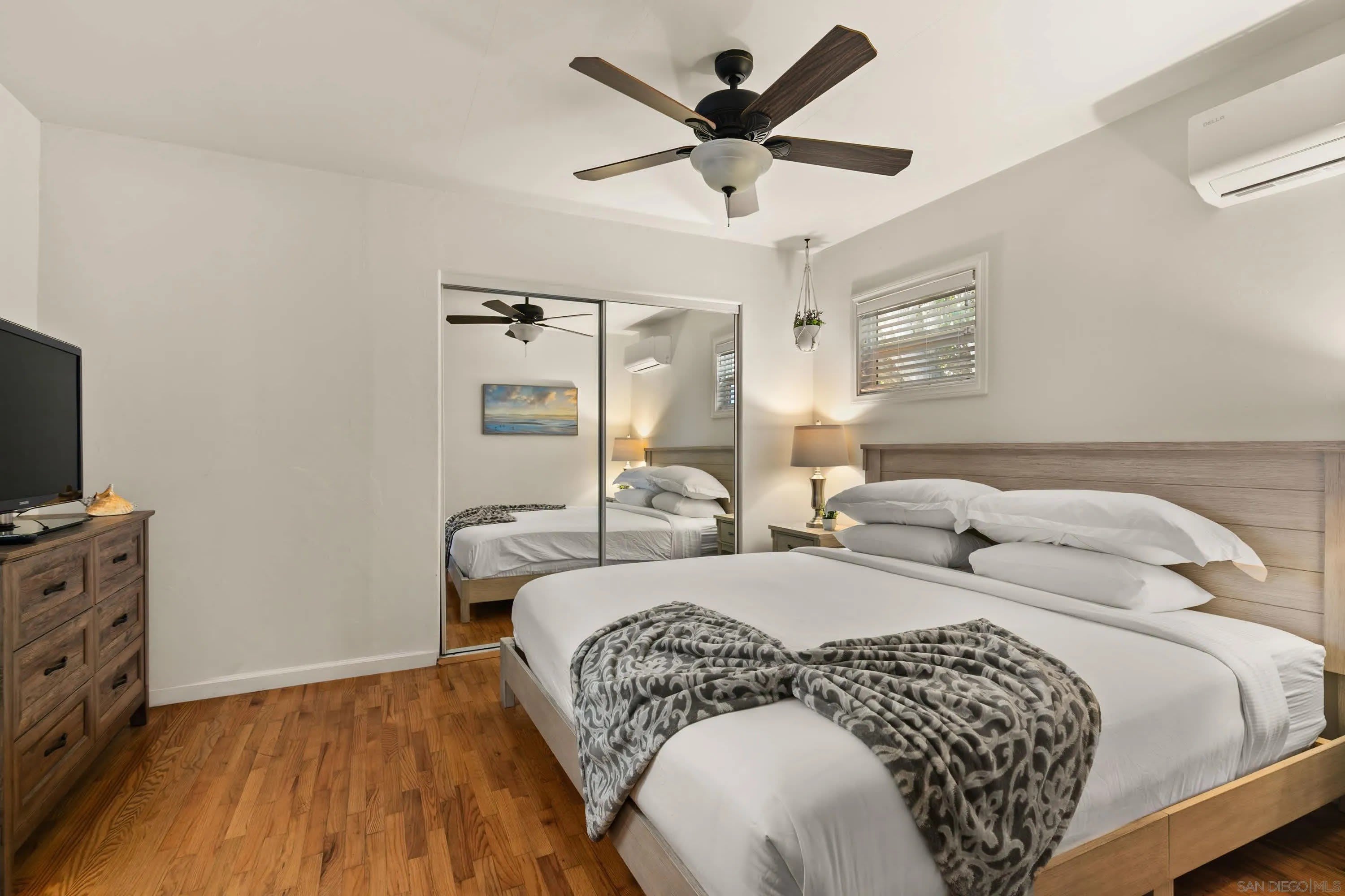1453 Thomas Ave – photo 3