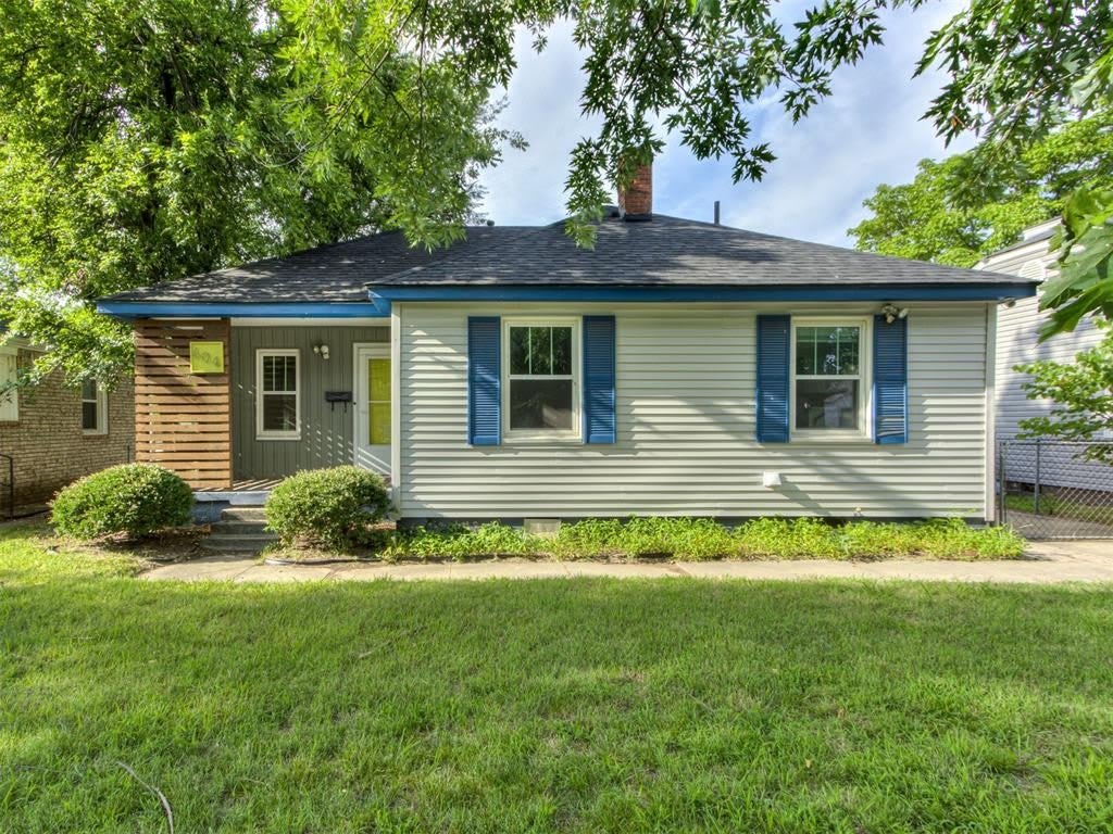604 Iowa Street – photo 2