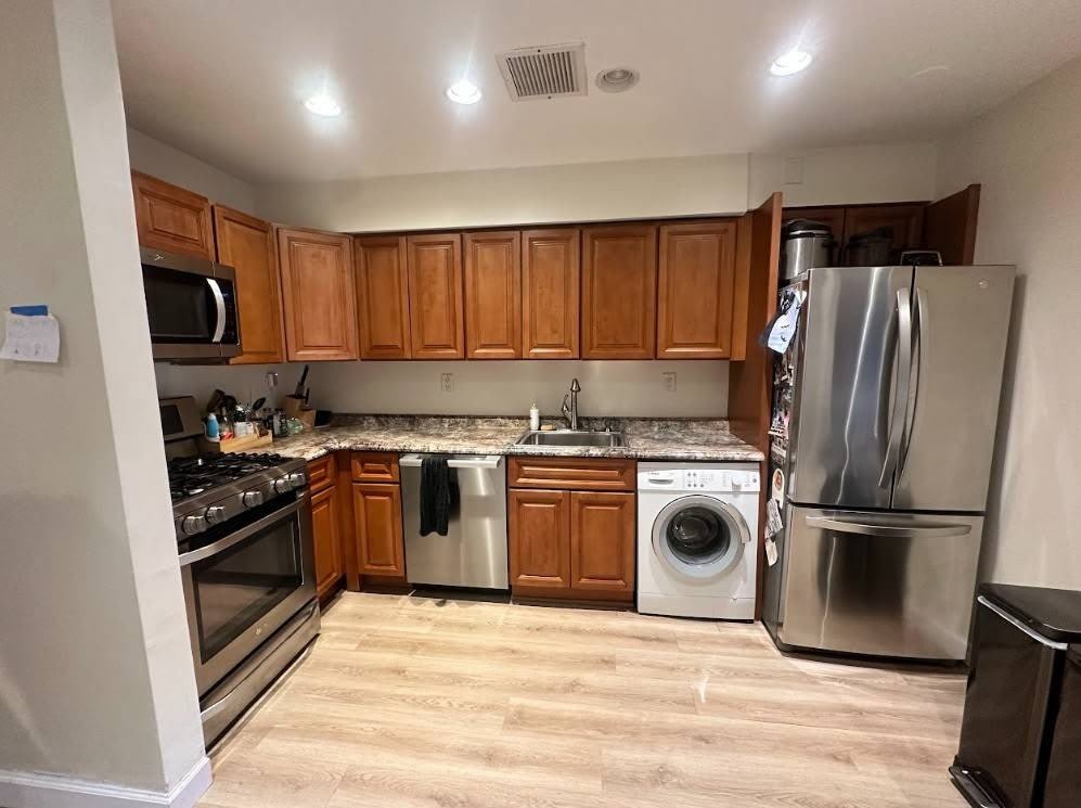 43 Carroll Street – photo 3