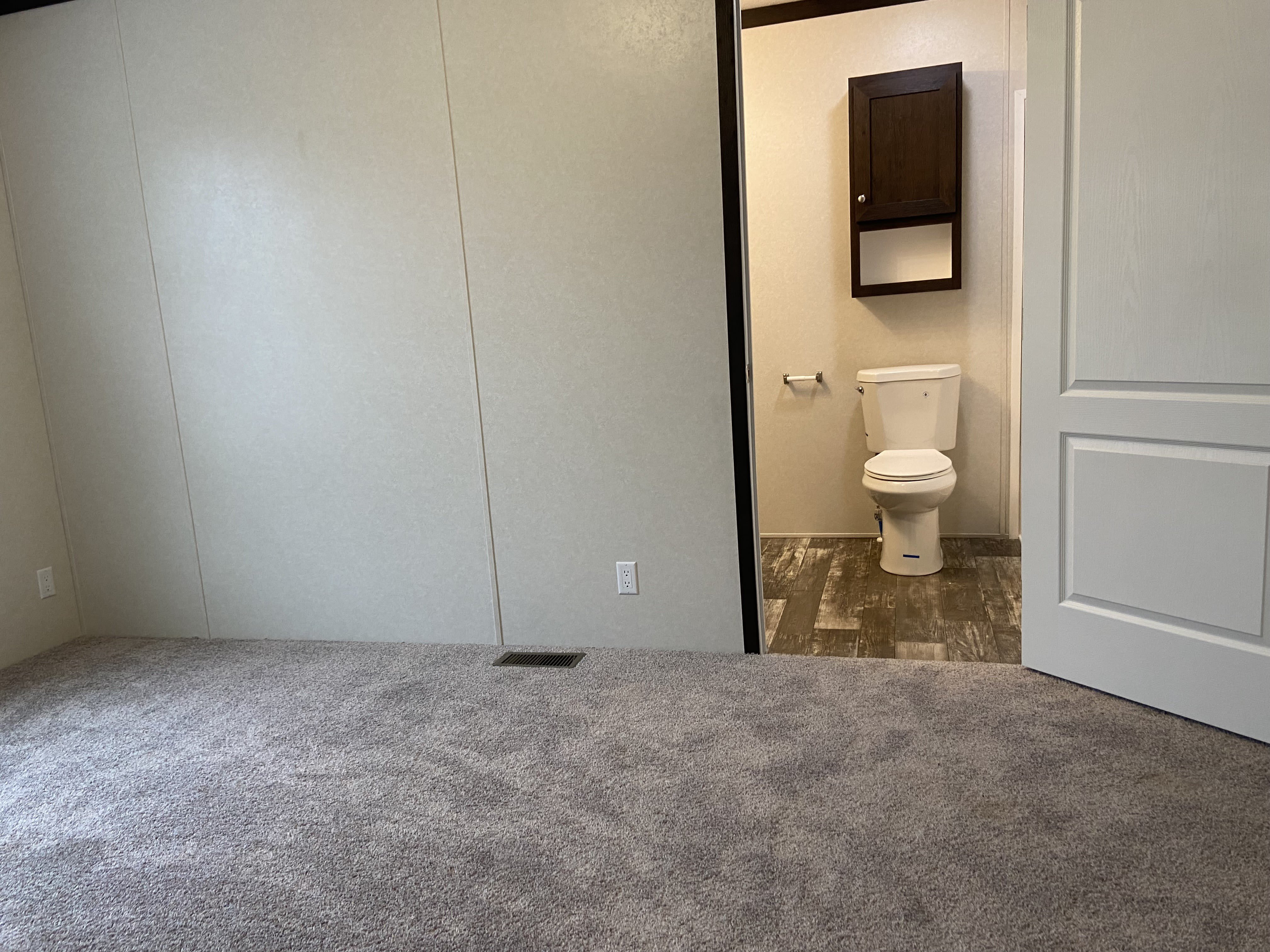 46 Ash – photo 5