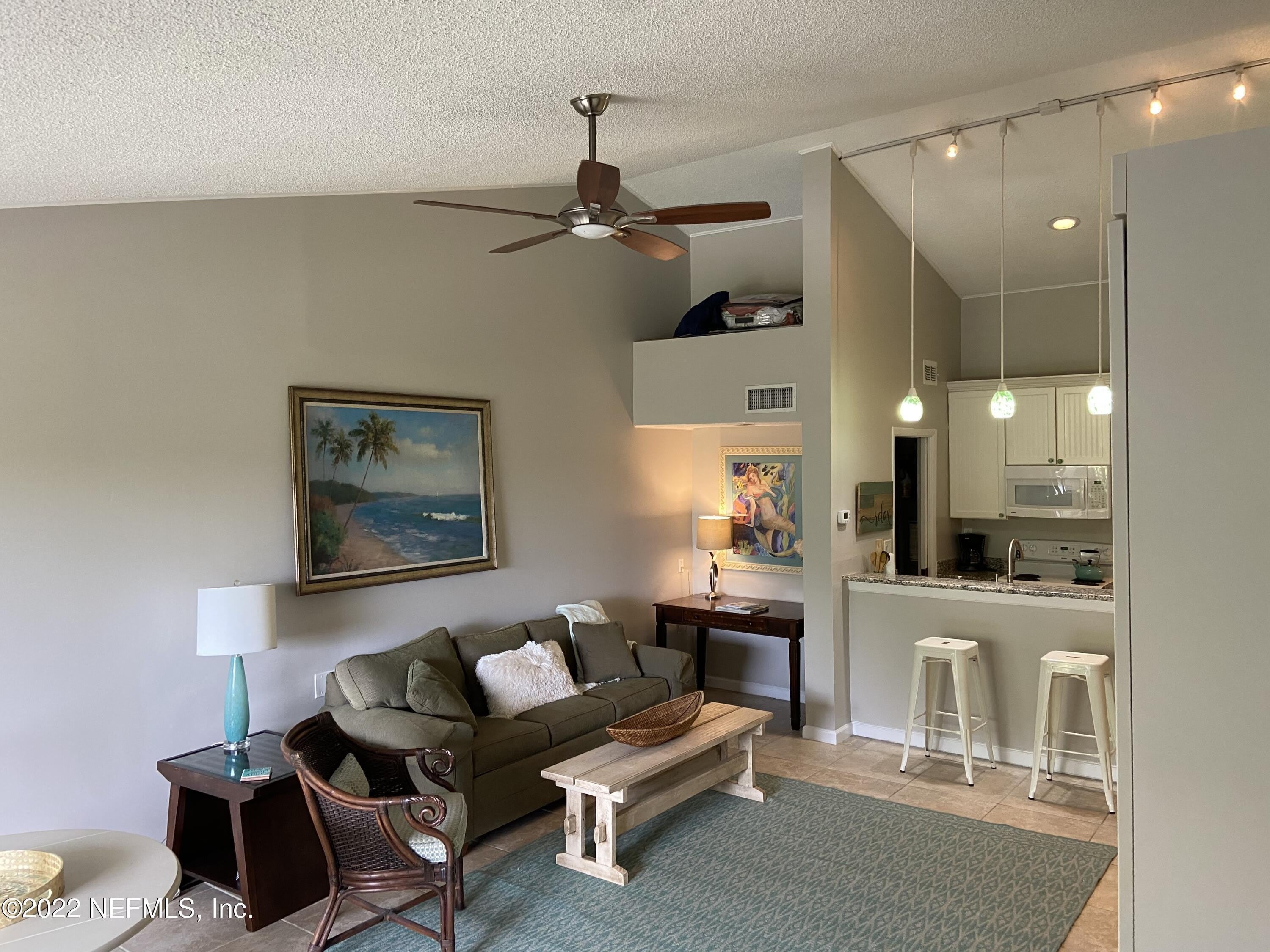 667 SUMMER Place – photo 2