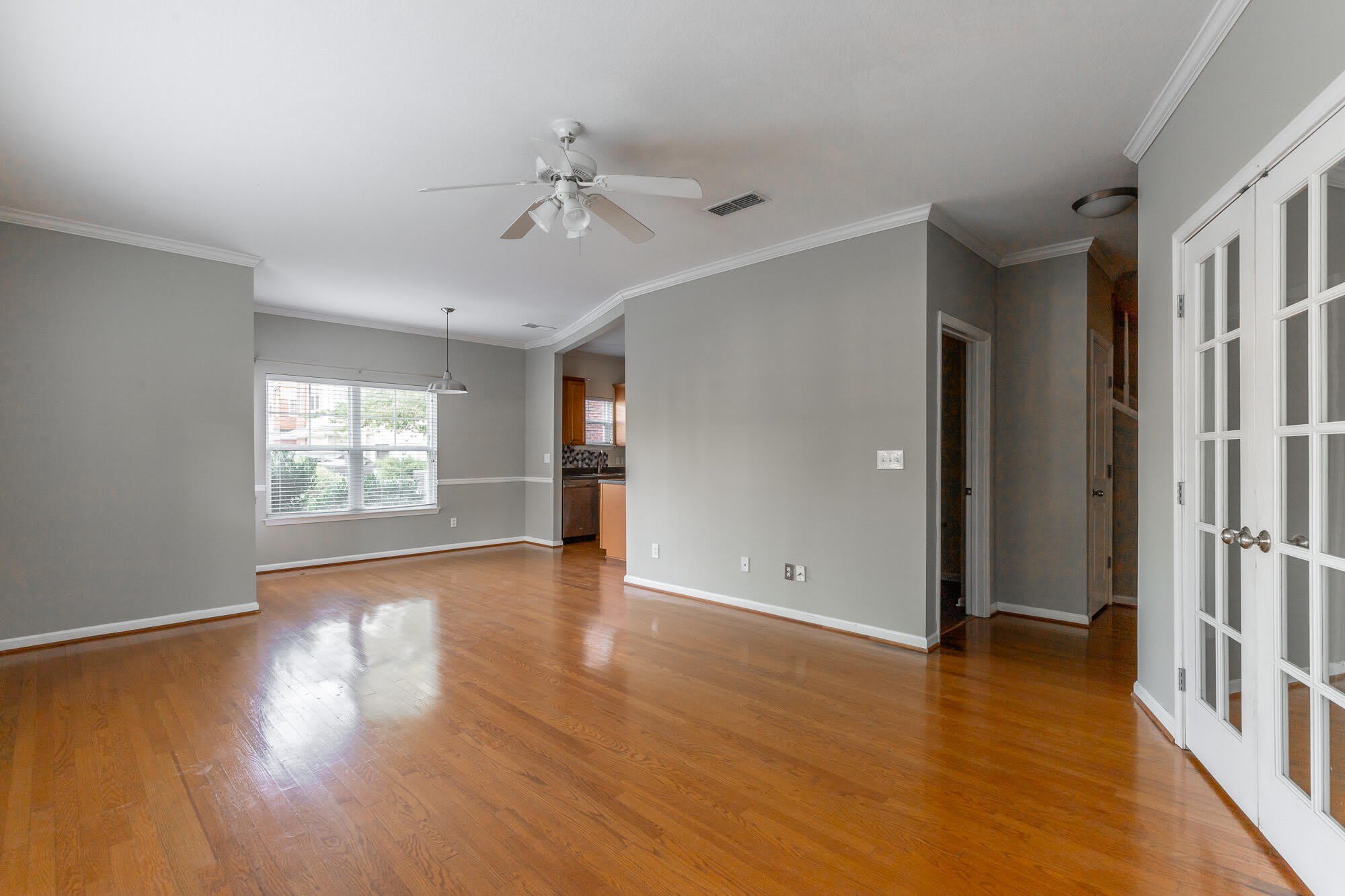 4102 Regency Court – photo 4